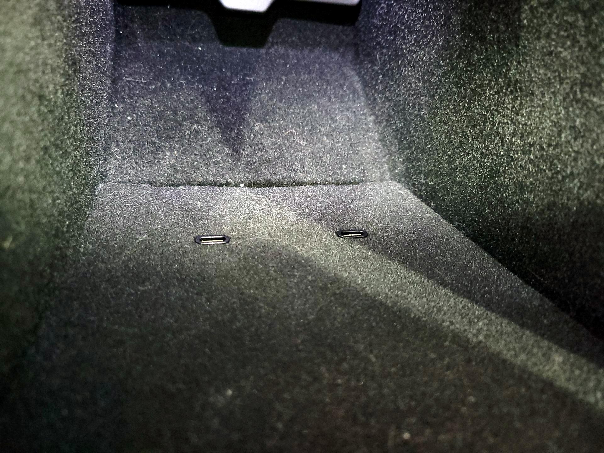 Thumbnail: 2022 Tesla Model 3 - 18