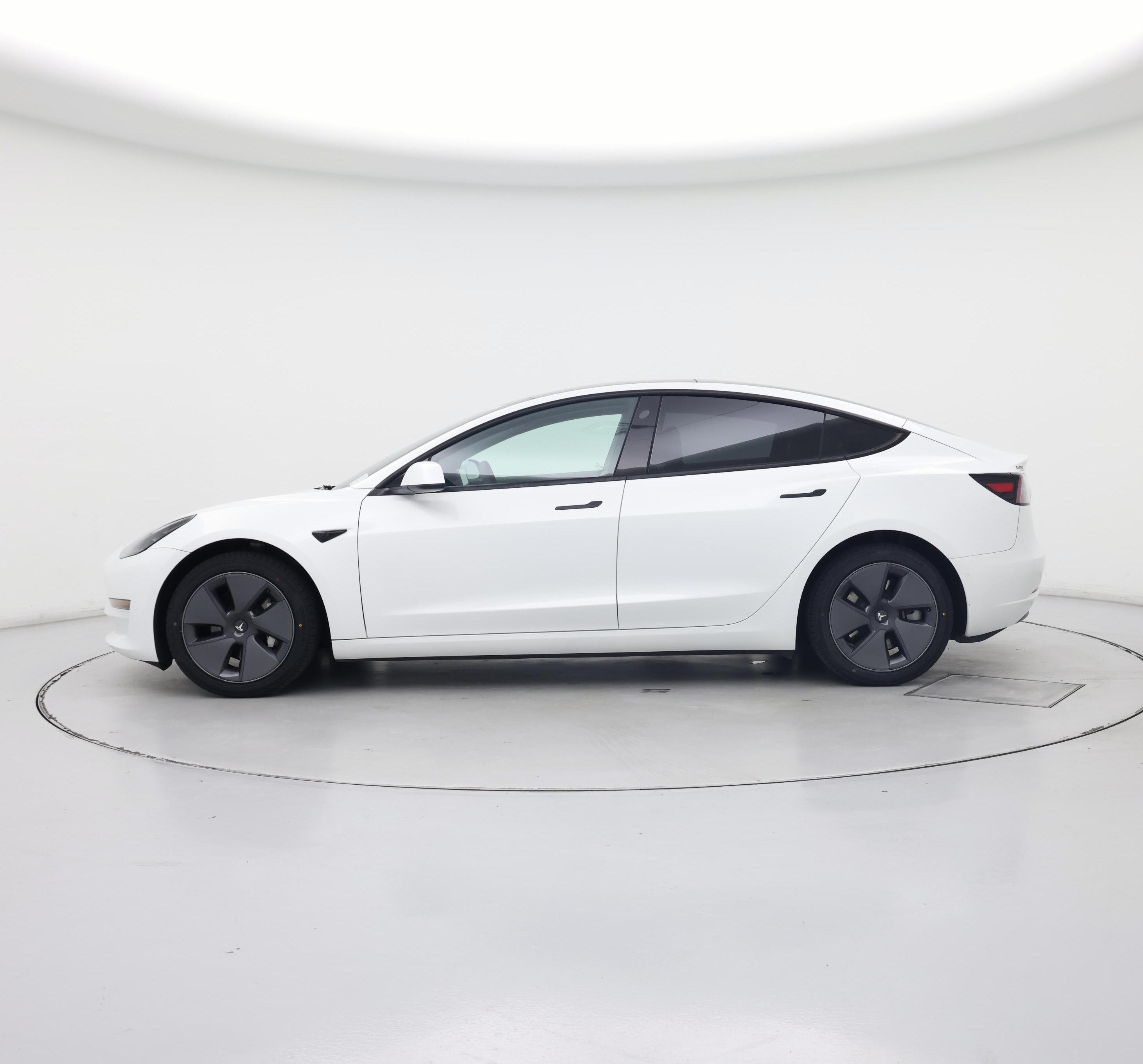 Thumbnail: 2022 Tesla Model 3 - 3