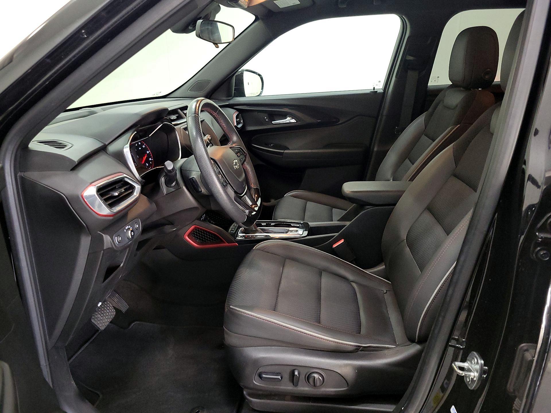 Thumbnail: 2022 Chevrolet TrailBlazer - 11