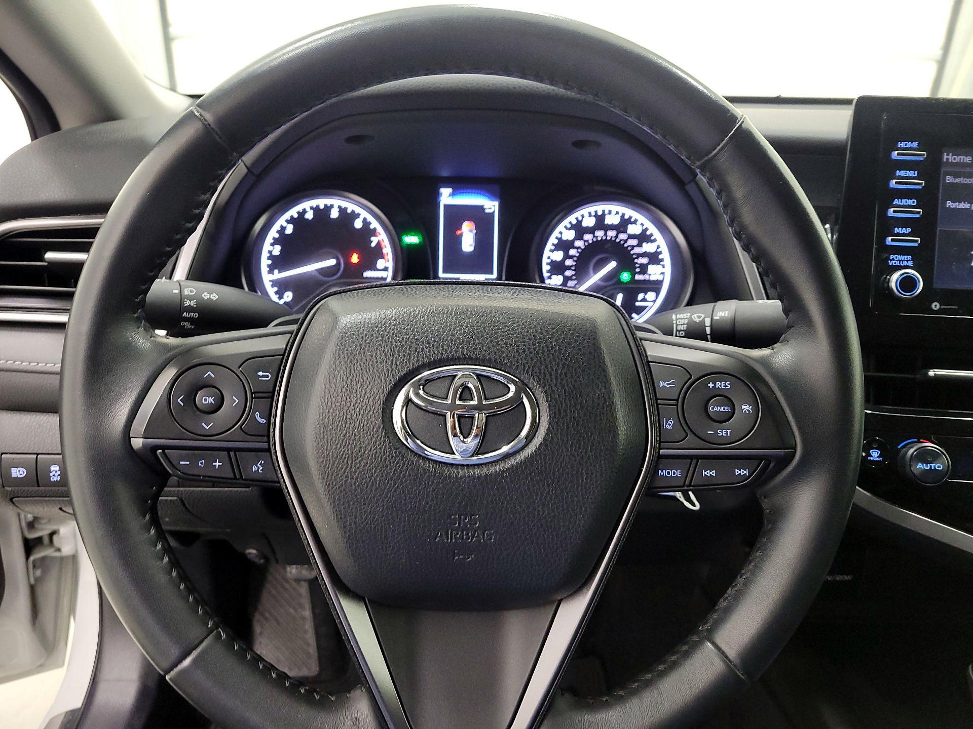 Thumbnail: 2024 Toyota Camry - 10