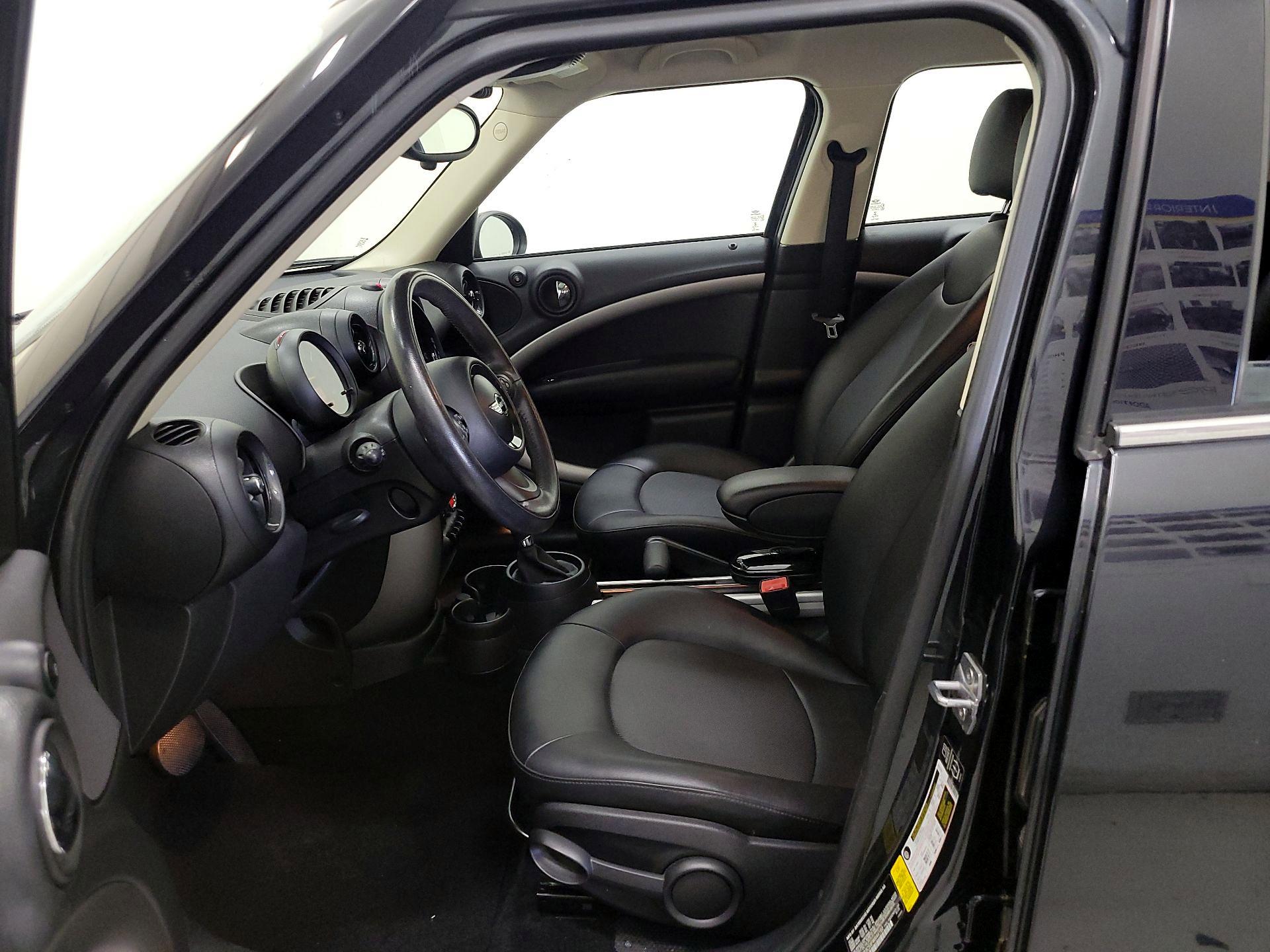 Thumbnail: 2015 MINI Cooper Countryman - 11