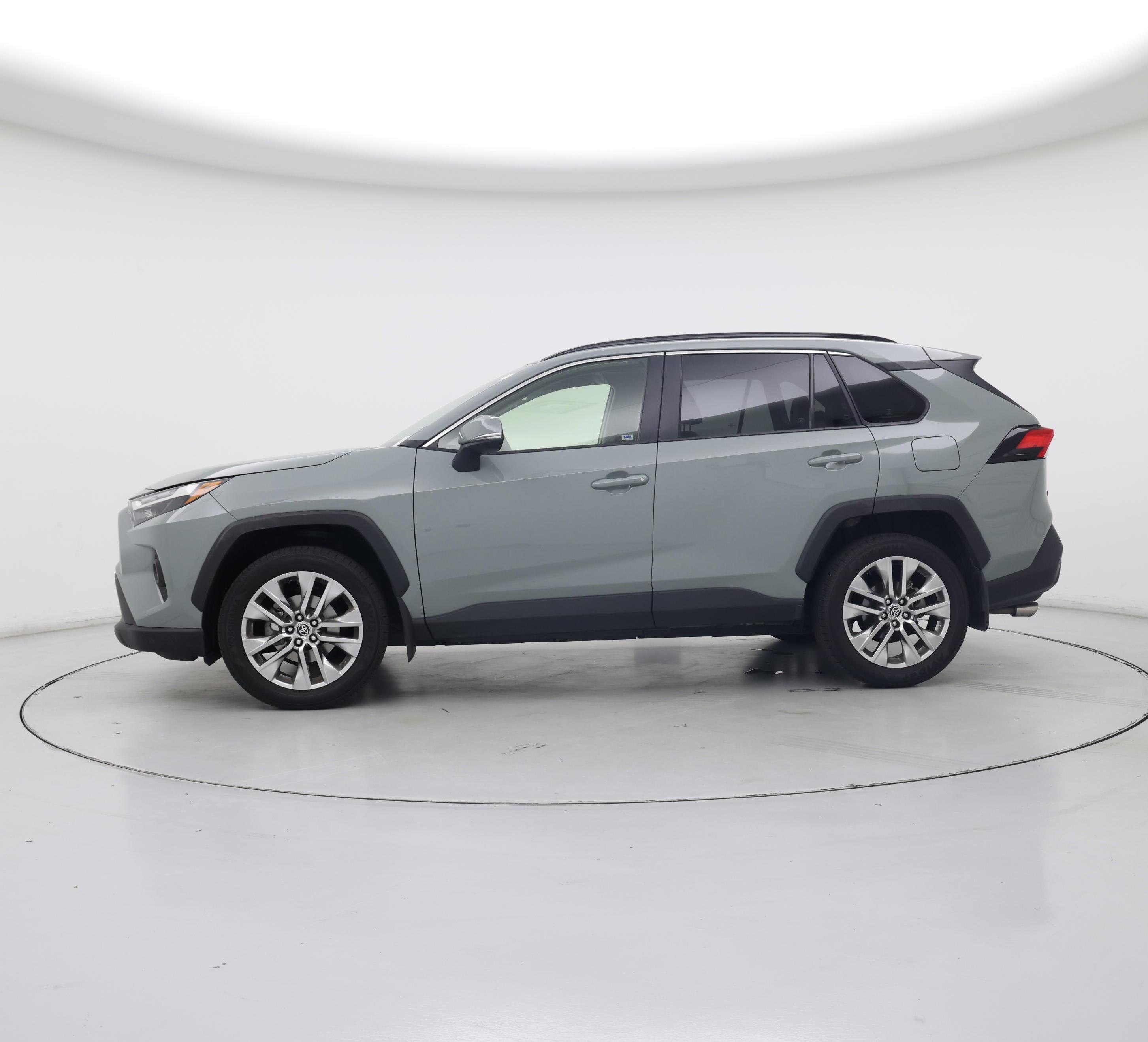 Thumbnail: 2023 Toyota RAV4 - 3