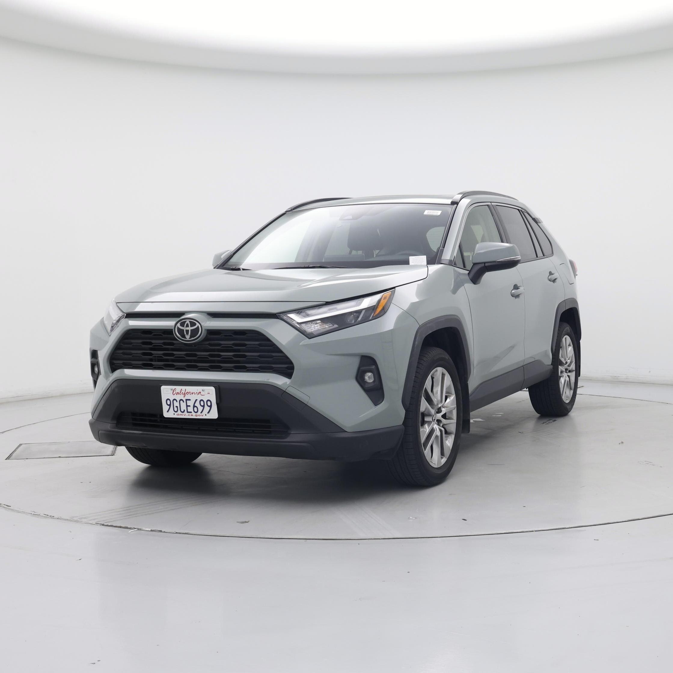 Thumbnail: 2023 Toyota RAV4 - 4
