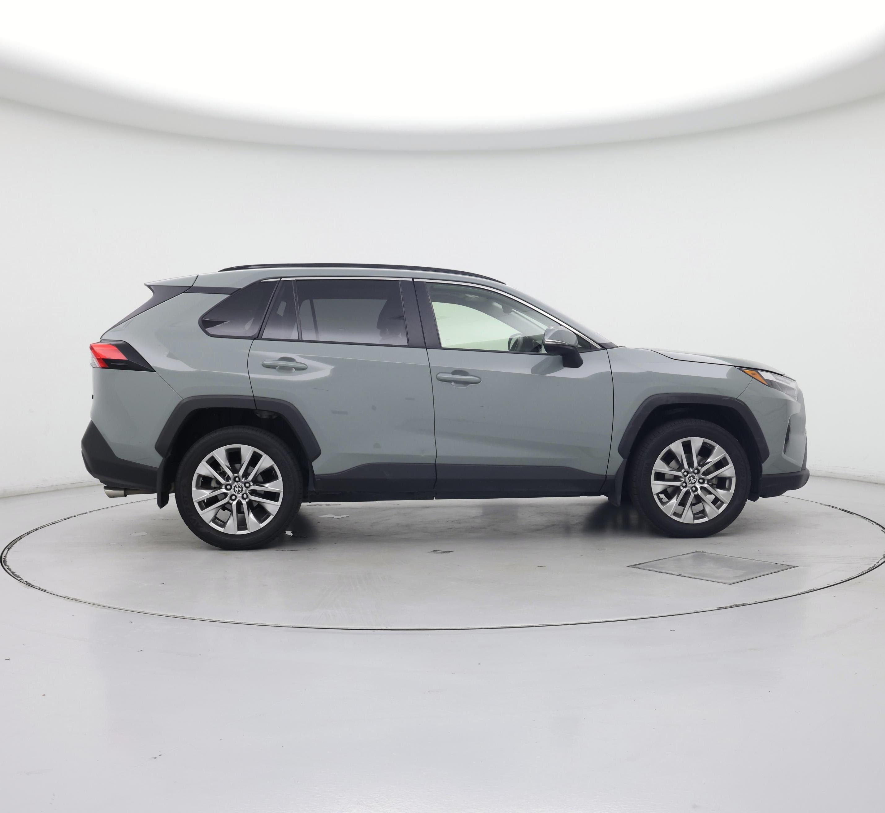 Thumbnail: 2023 Toyota RAV4 - 7