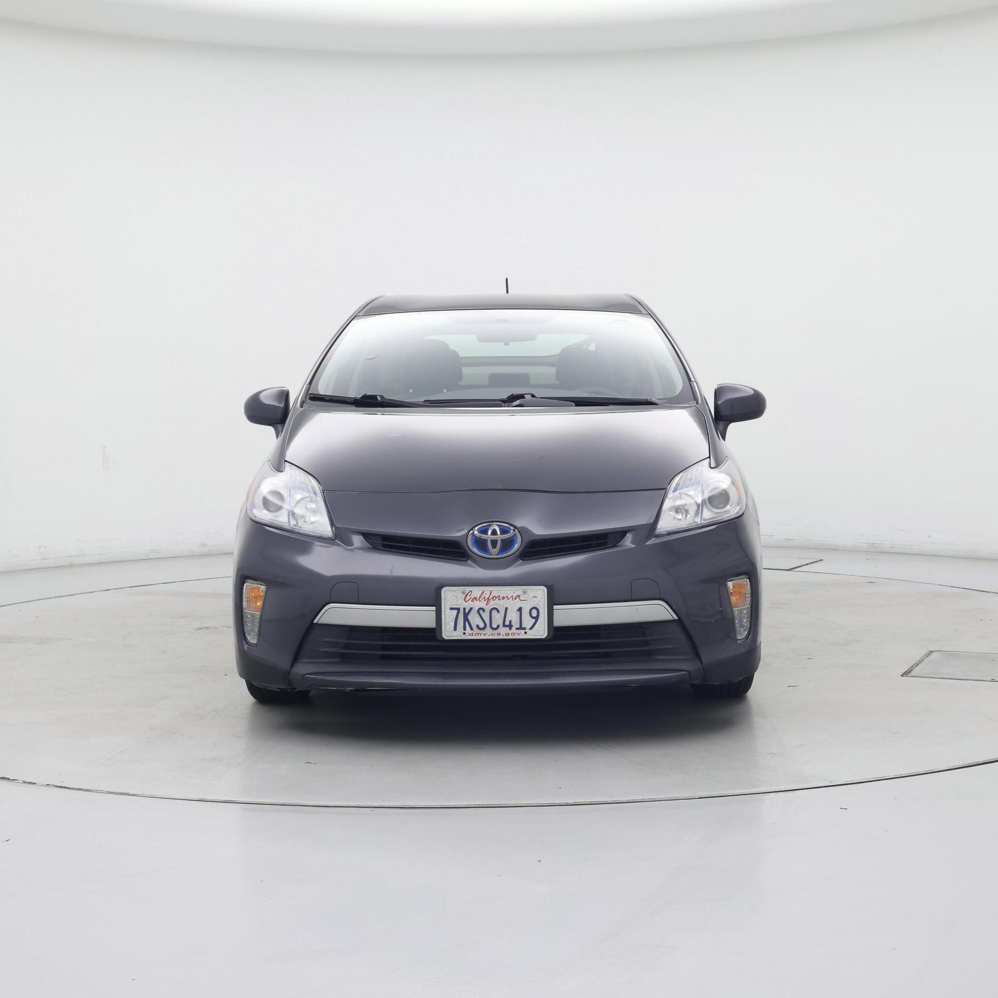 Thumbnail: 2015 Toyota Prius - 5