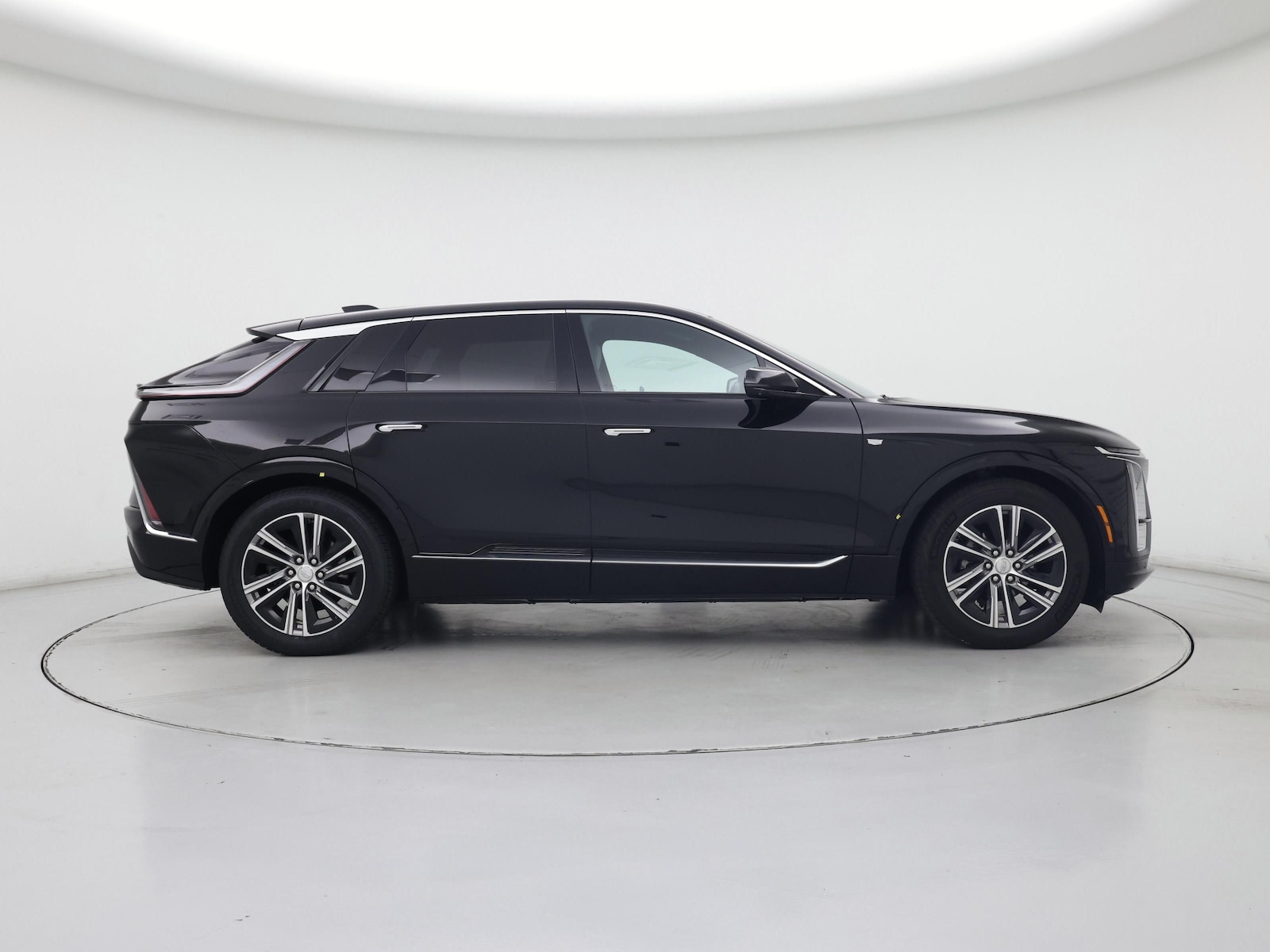 2024 Cadillac LYRIQ Luxury 1 - Photo 8