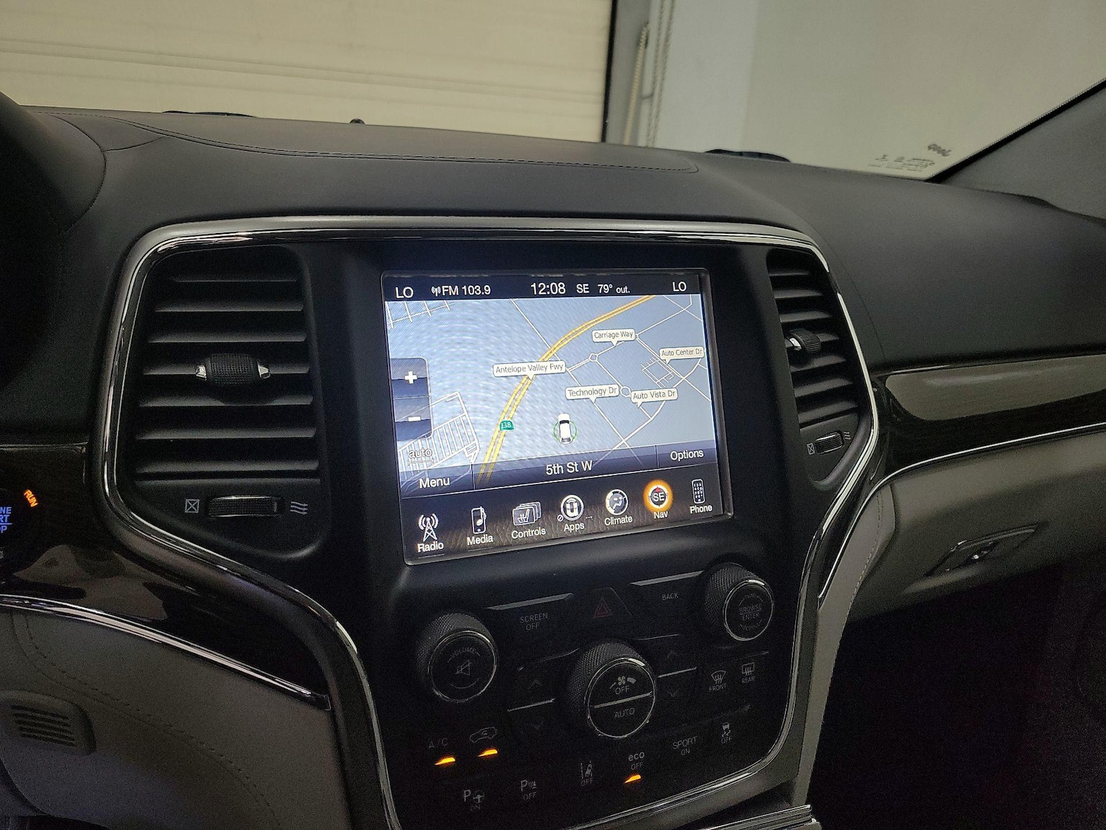 2017 Jeep Grand Cherokee Summit - Photo 15