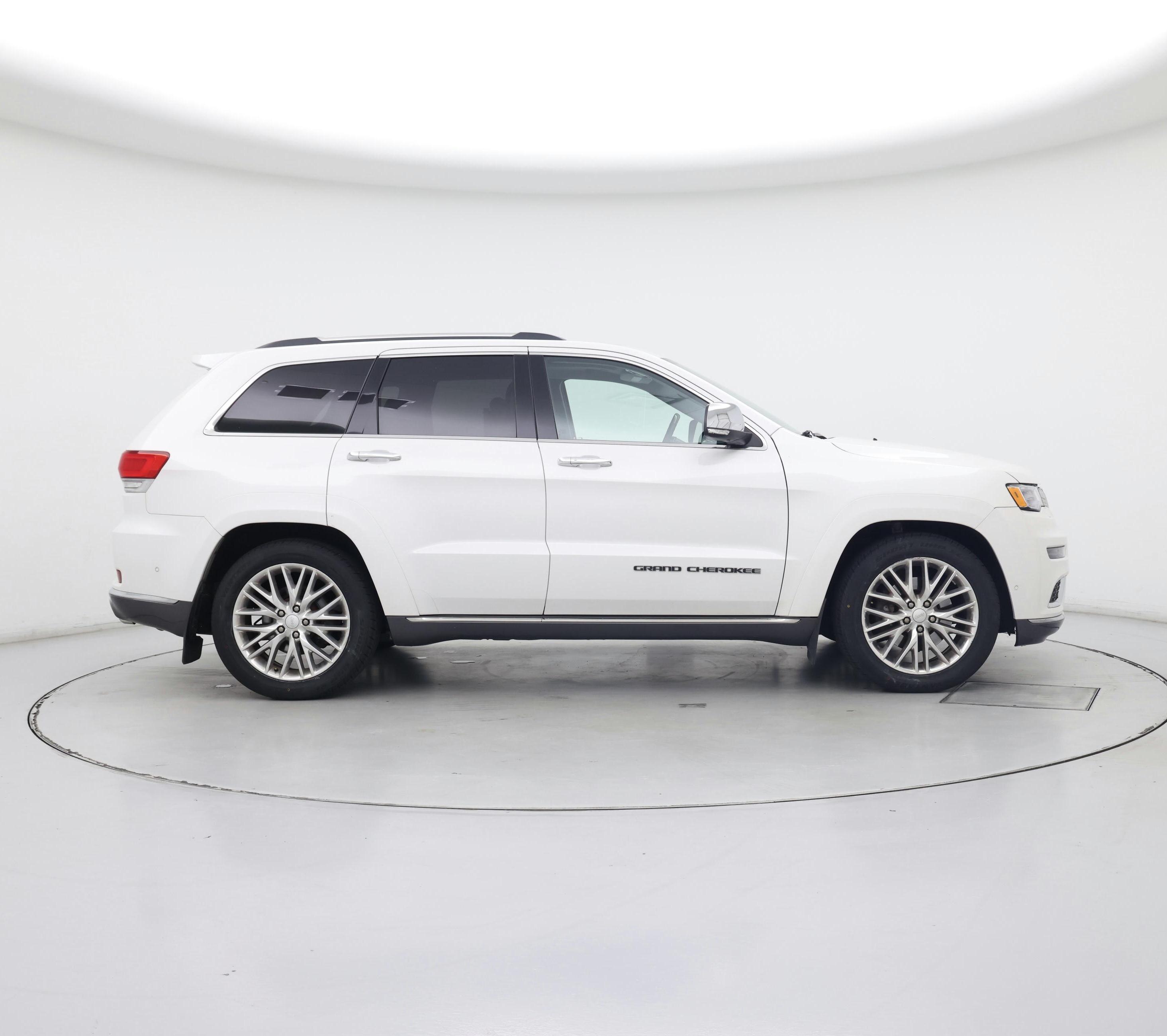 Thumbnail: 2017 Jeep Grand Cherokee - 7