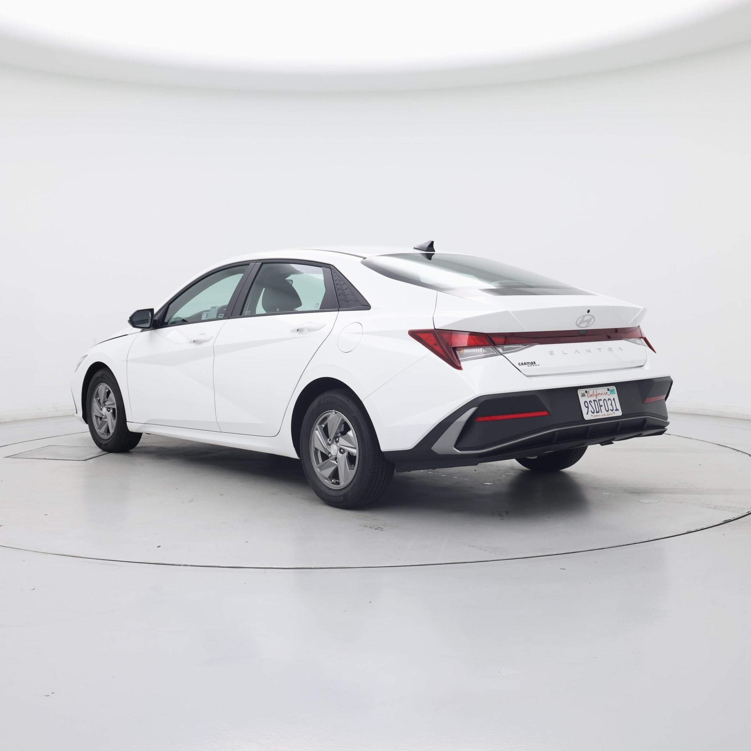 Thumbnail: 2025 Hyundai Elantra - 2