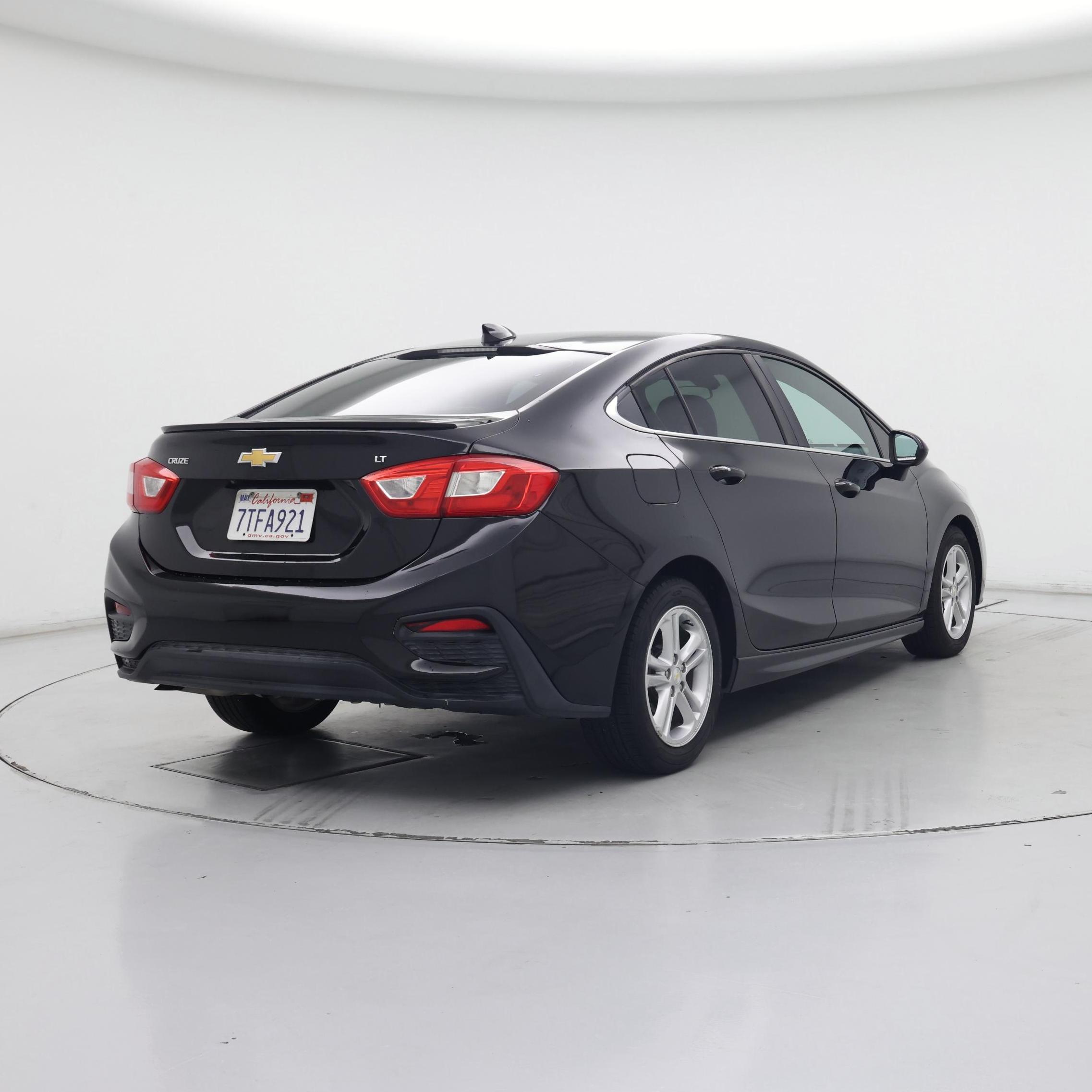 Thumbnail: 2016 Chevrolet Cruze - 8