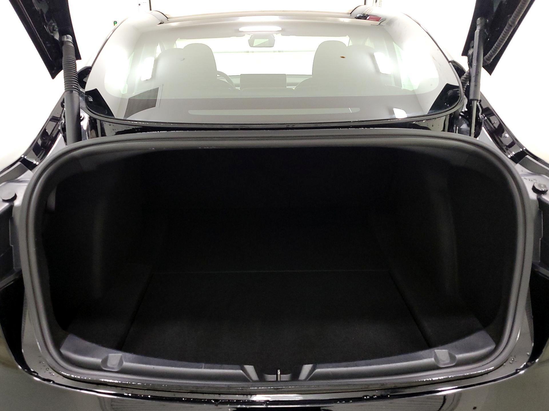 Thumbnail: 2021 Tesla Model 3 - 20