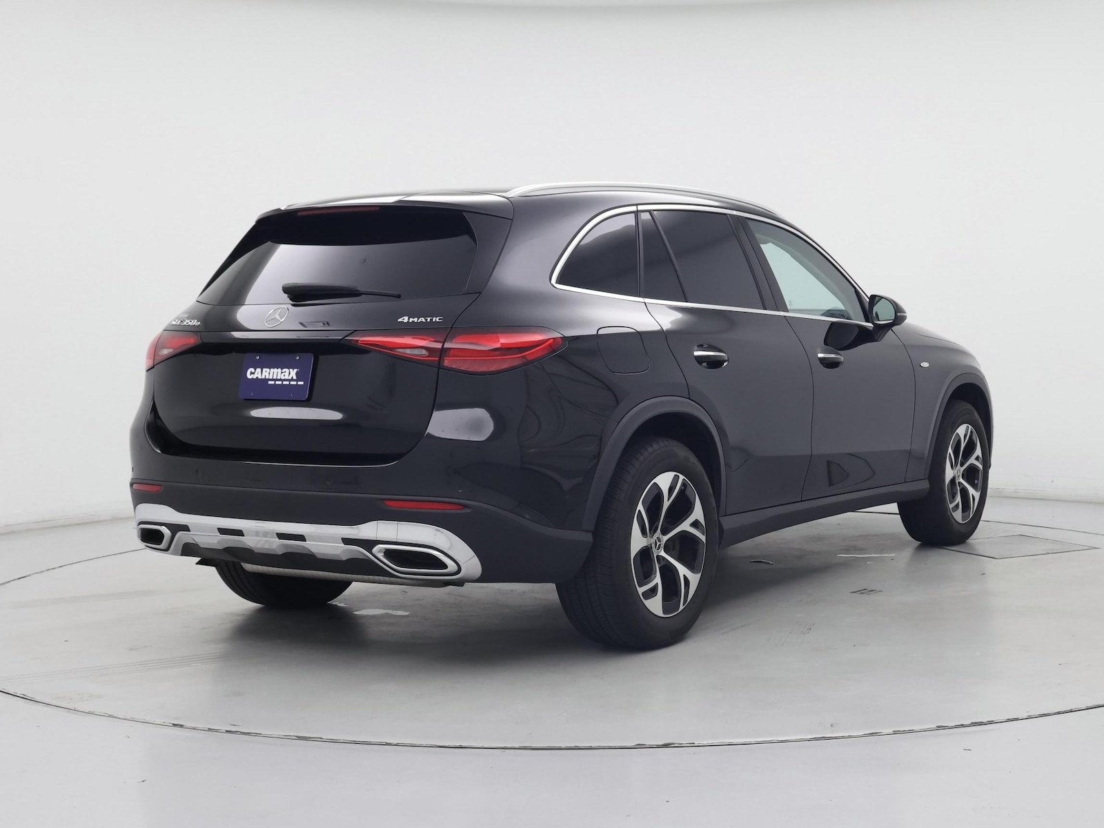 2025 Mercedes-Benz GLC Base - Photo 9