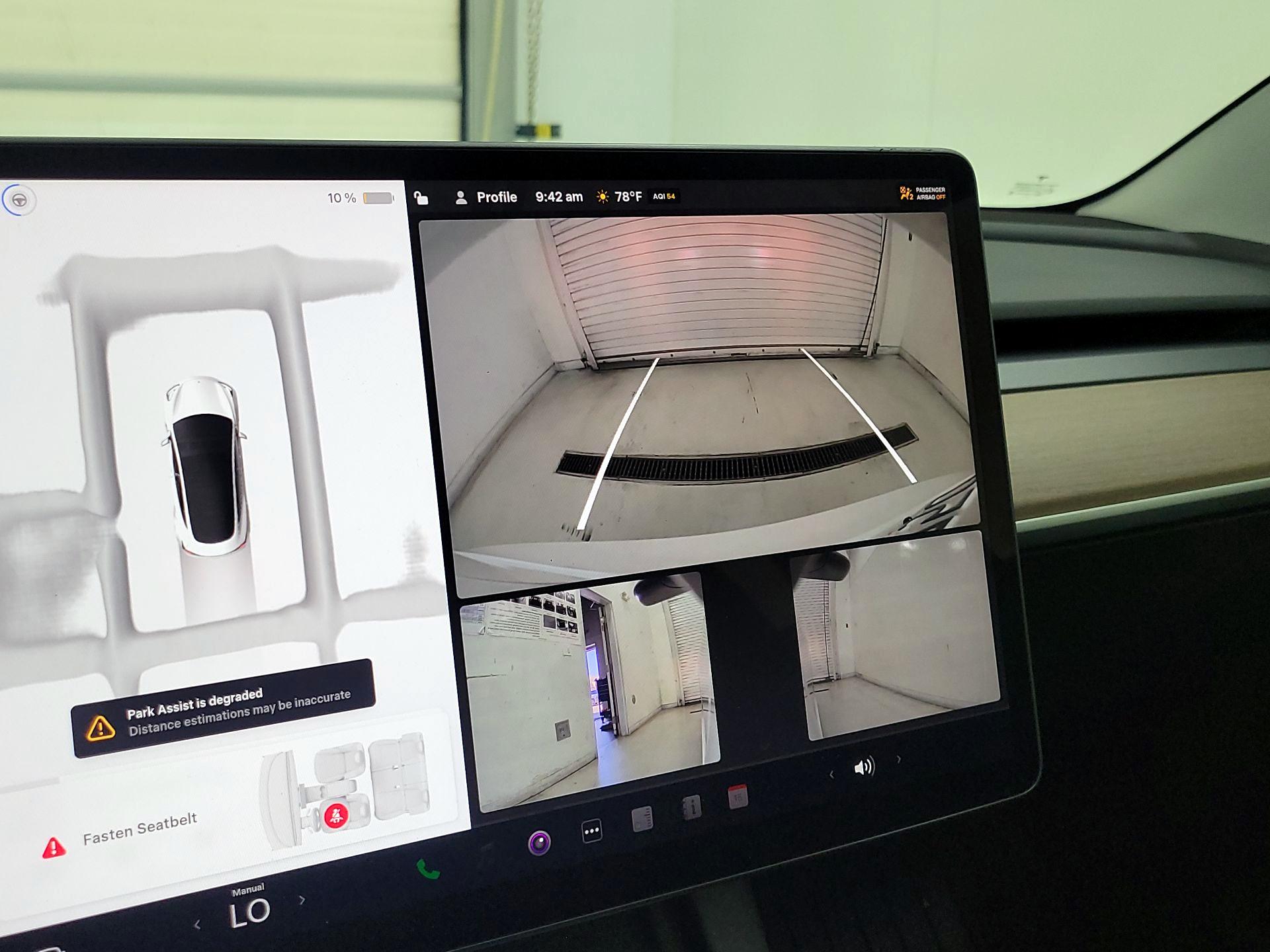 Thumbnail: 2023 Tesla Model 3 - 14