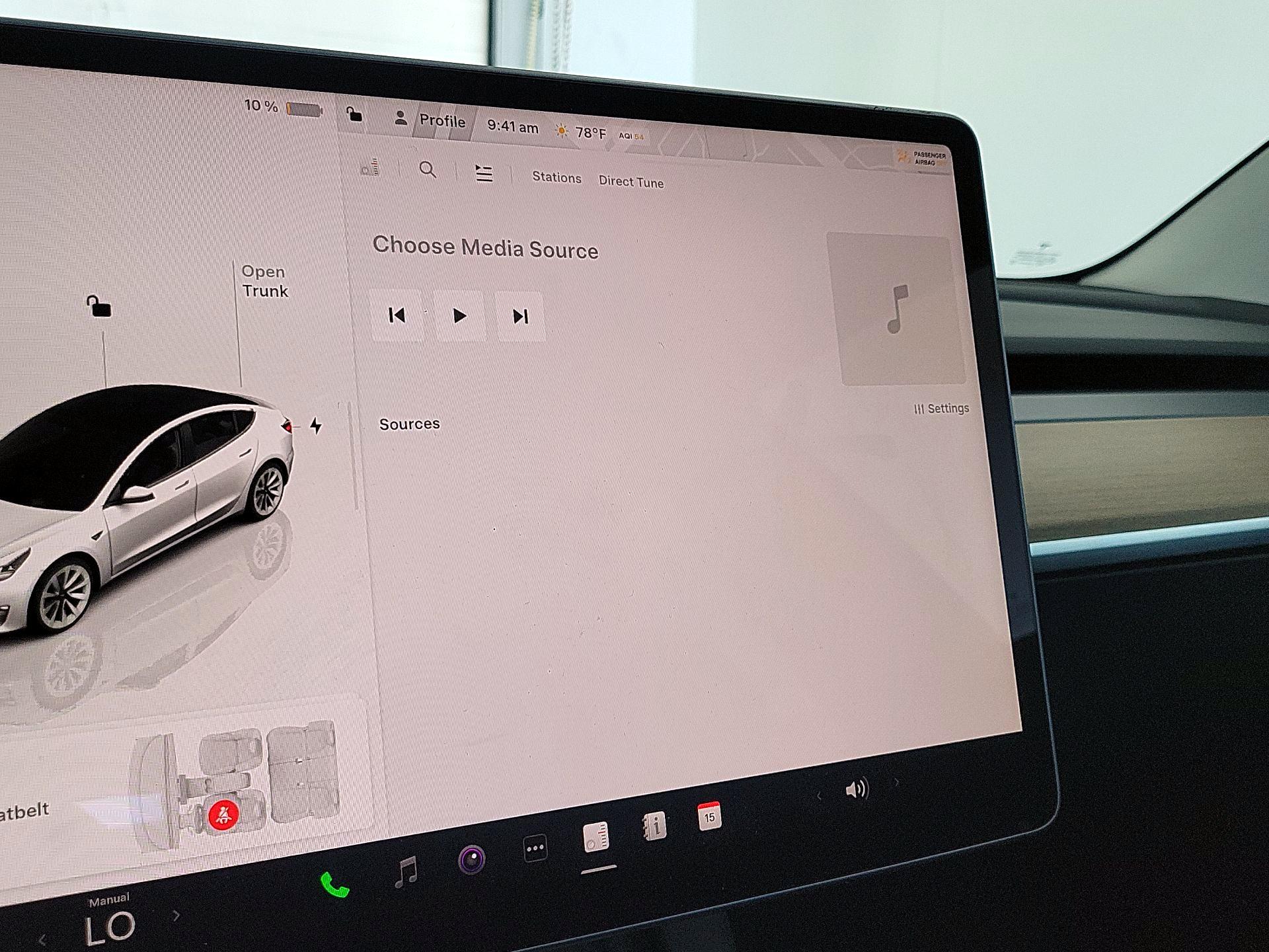 Thumbnail: 2023 Tesla Model 3 - 15