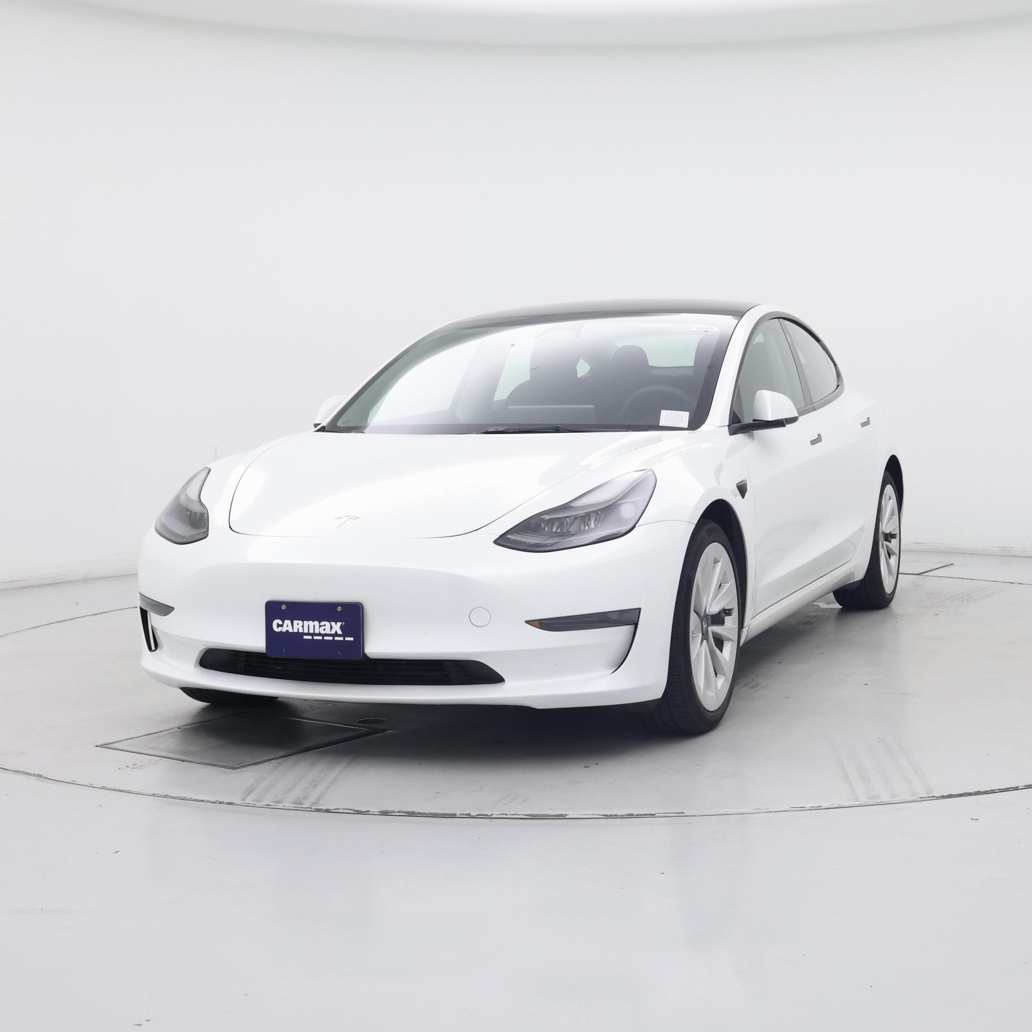 Thumbnail: 2023 Tesla Model 3 - 4