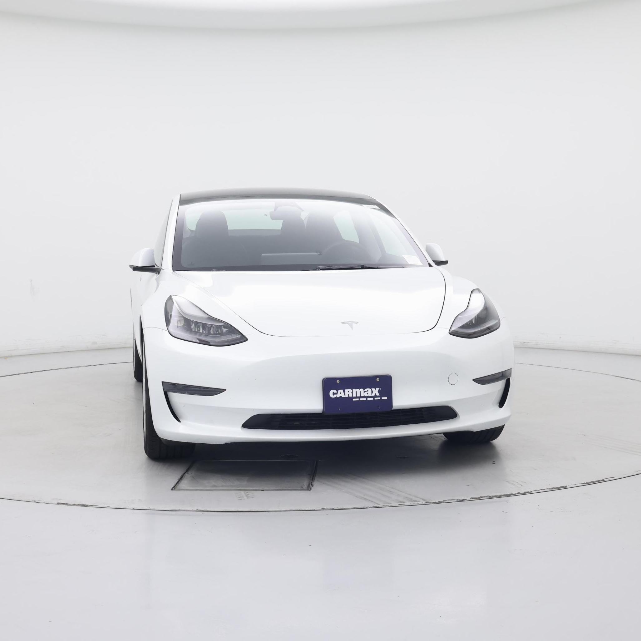 Thumbnail: 2023 Tesla Model 3 - 5