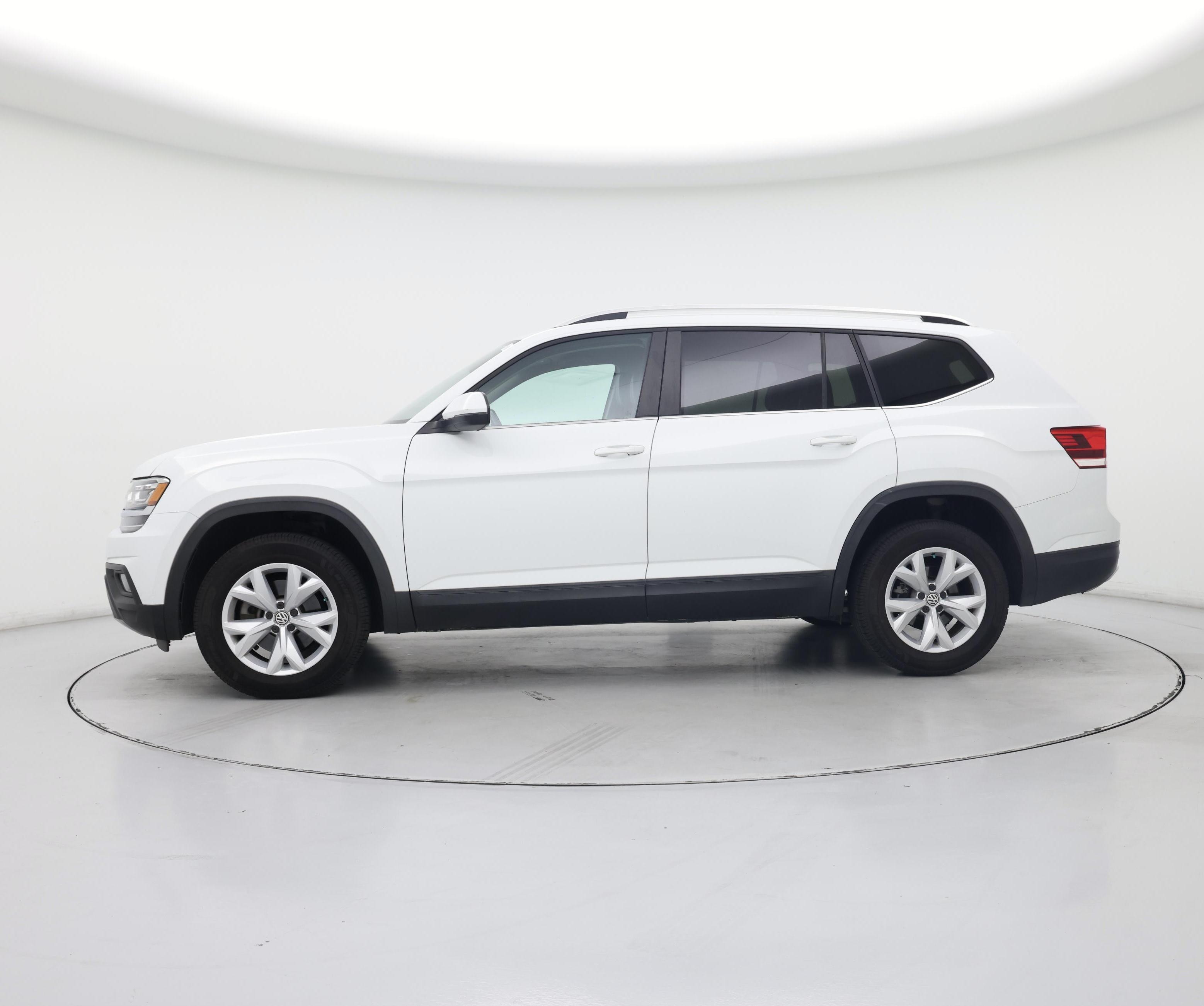 Thumbnail: 2018 Volkswagen Atlas - 3