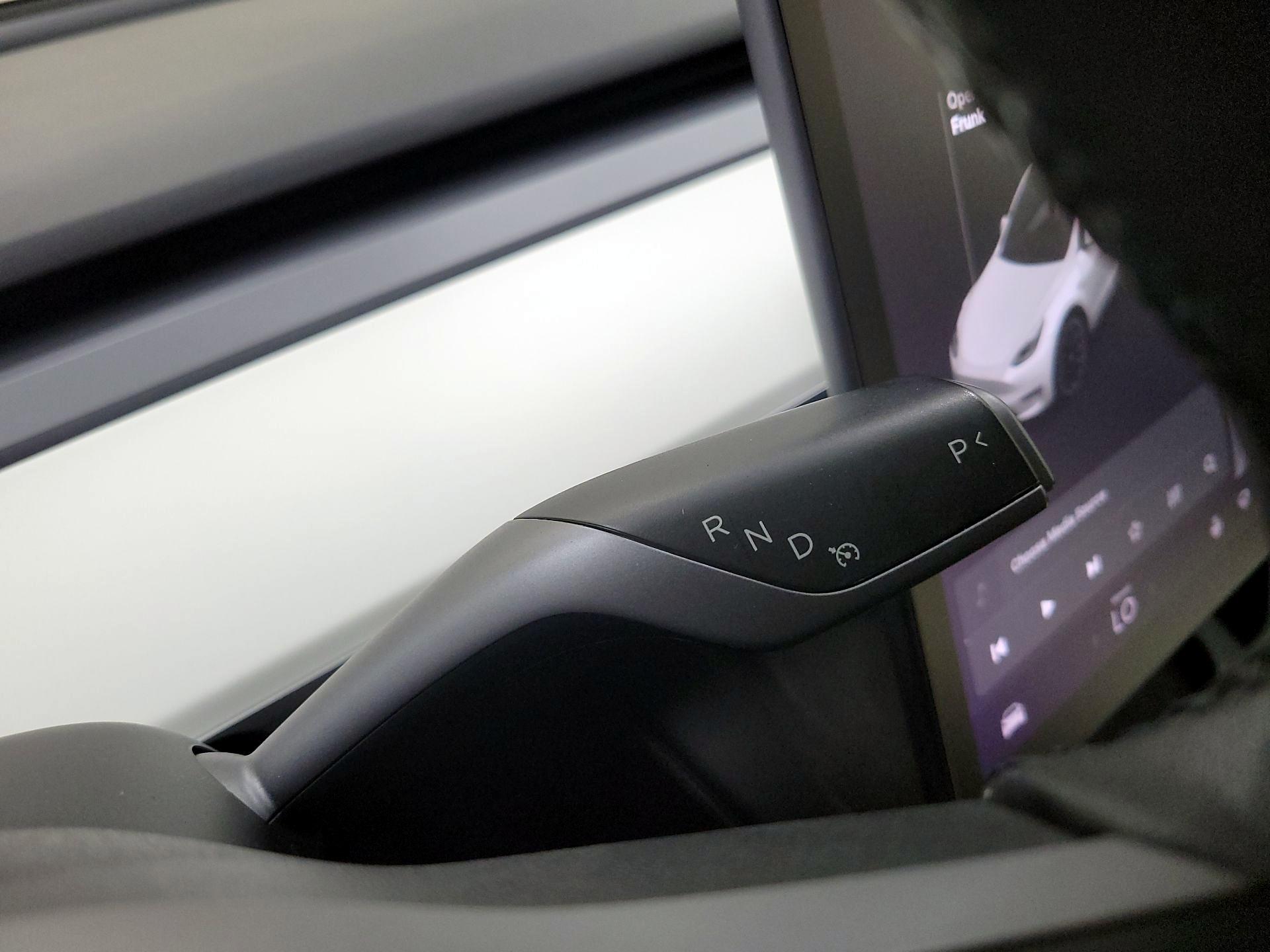 Thumbnail: 2021 Tesla Model Y - 17