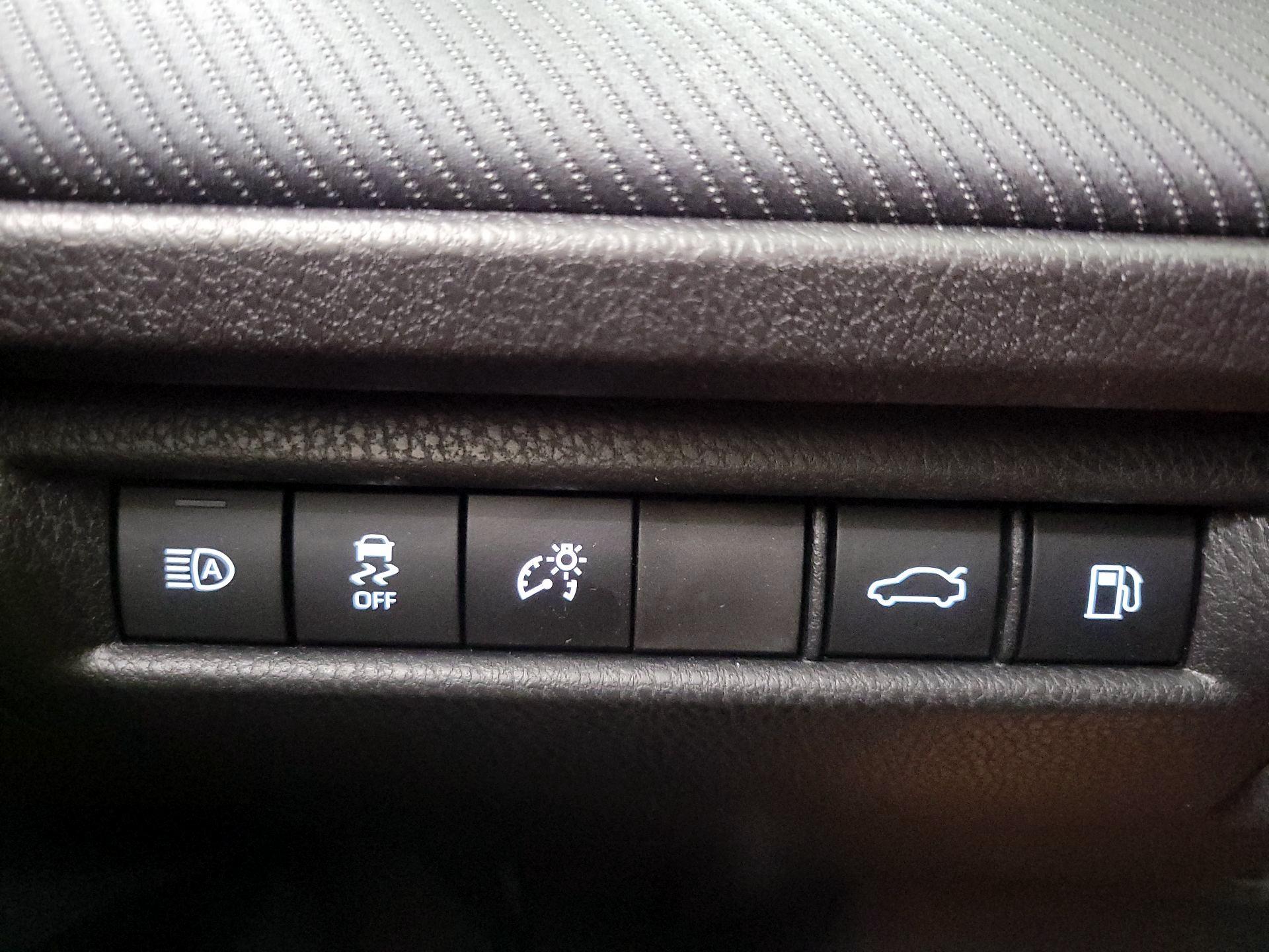 Thumbnail: 2026 Toyota Camry - 13