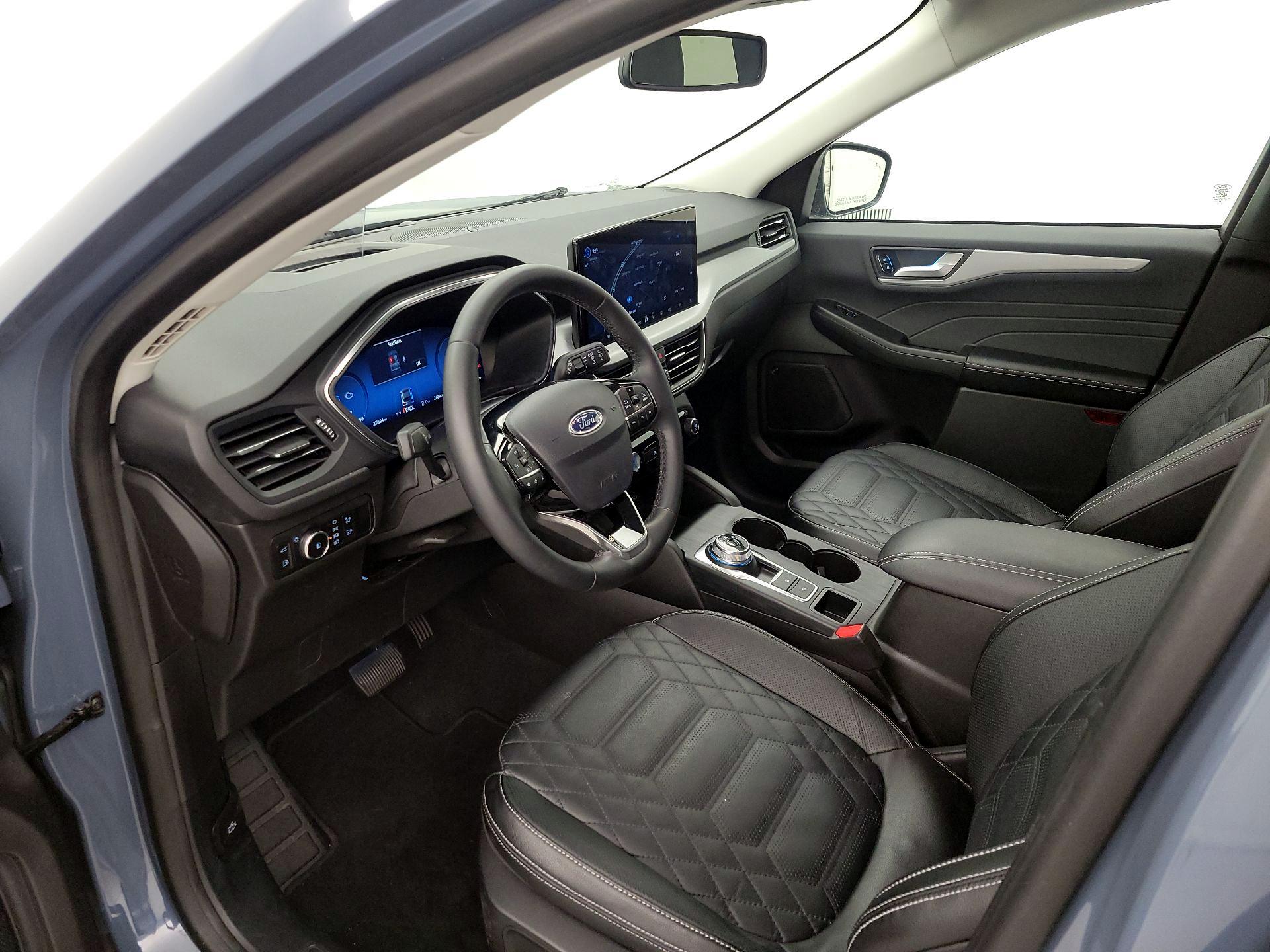 Thumbnail: 2023 Ford Escape - 11