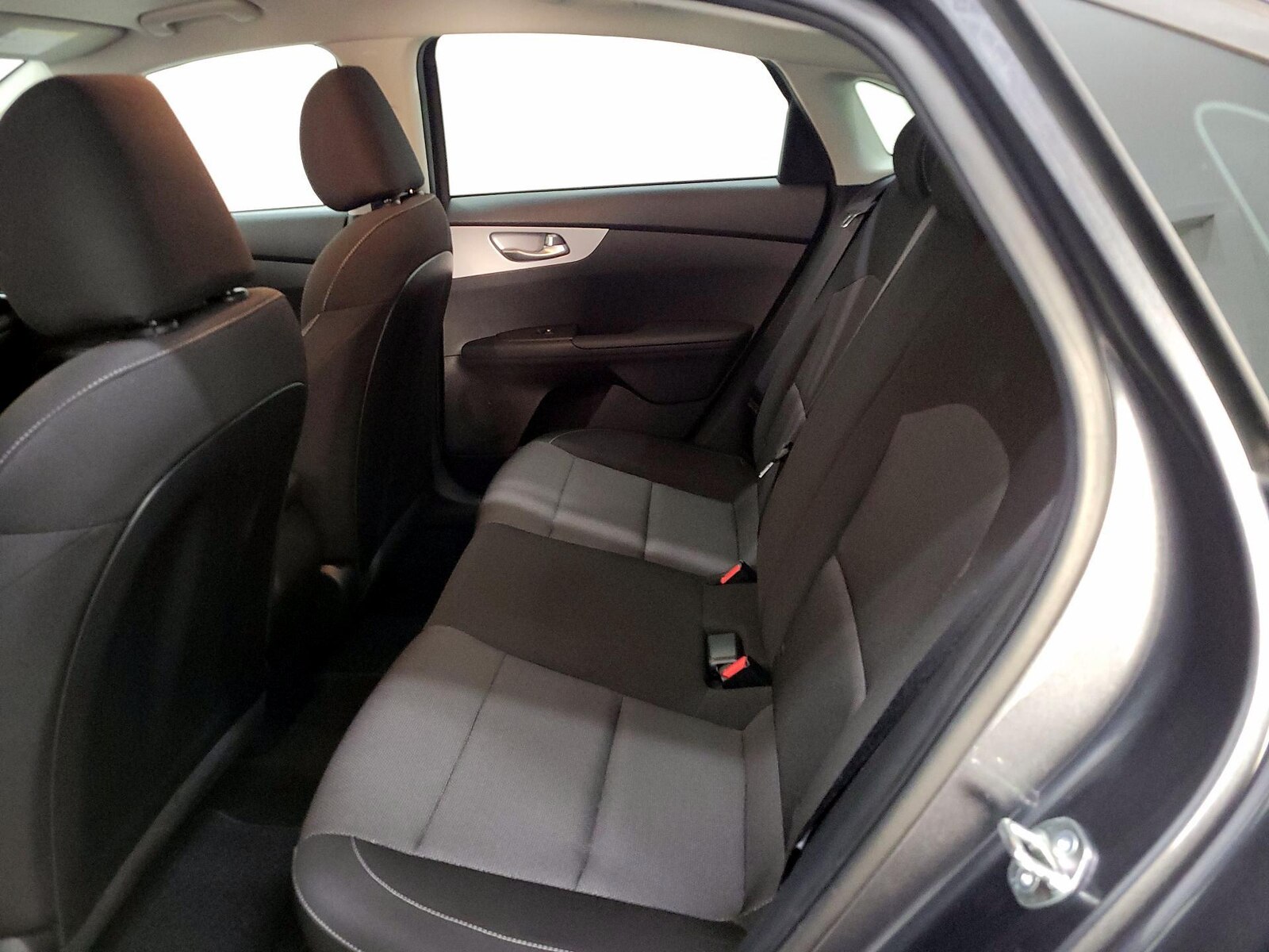 2023 Kia Forte LXS - Photo 20