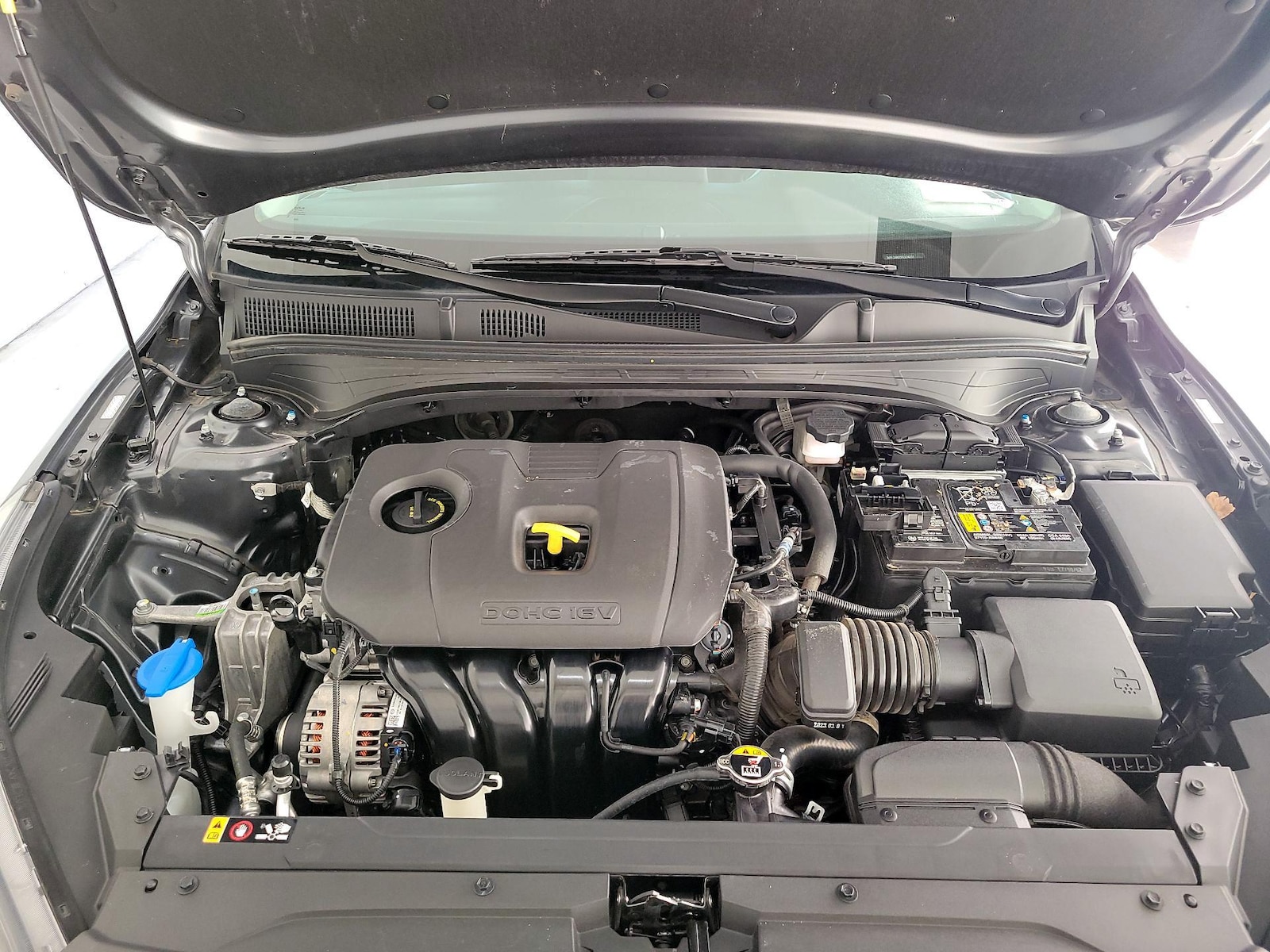 2023 Kia Forte LXS - Photo 22