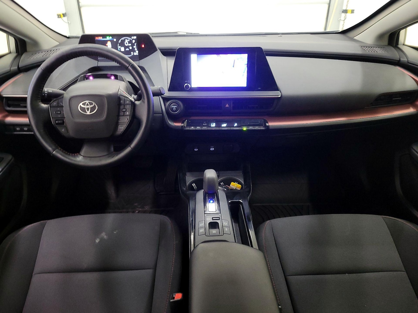 2023 Toyota Prius Prime SE - Photo 10