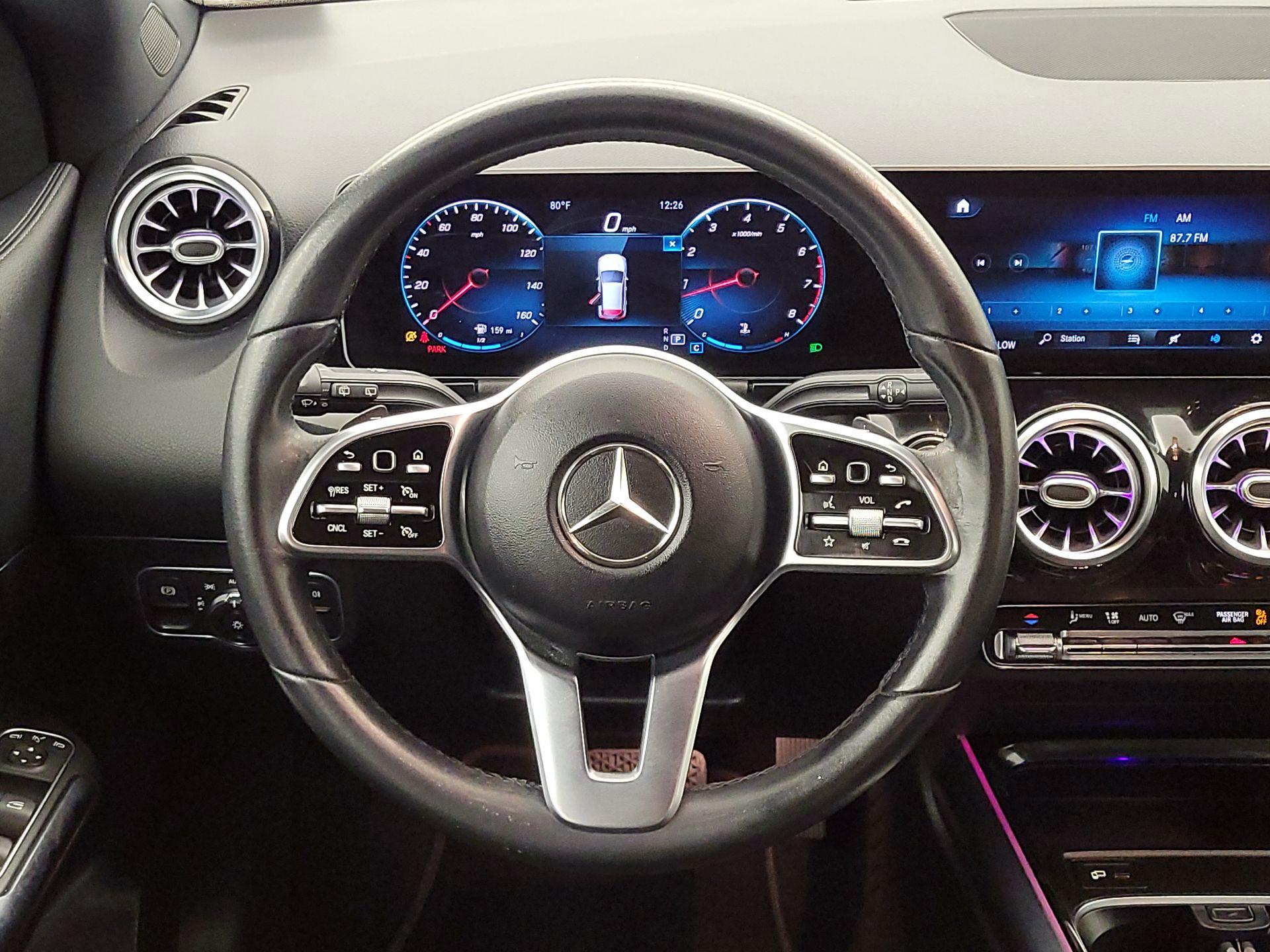 Thumbnail: 2021 Mercedes-Benz GLA - 10