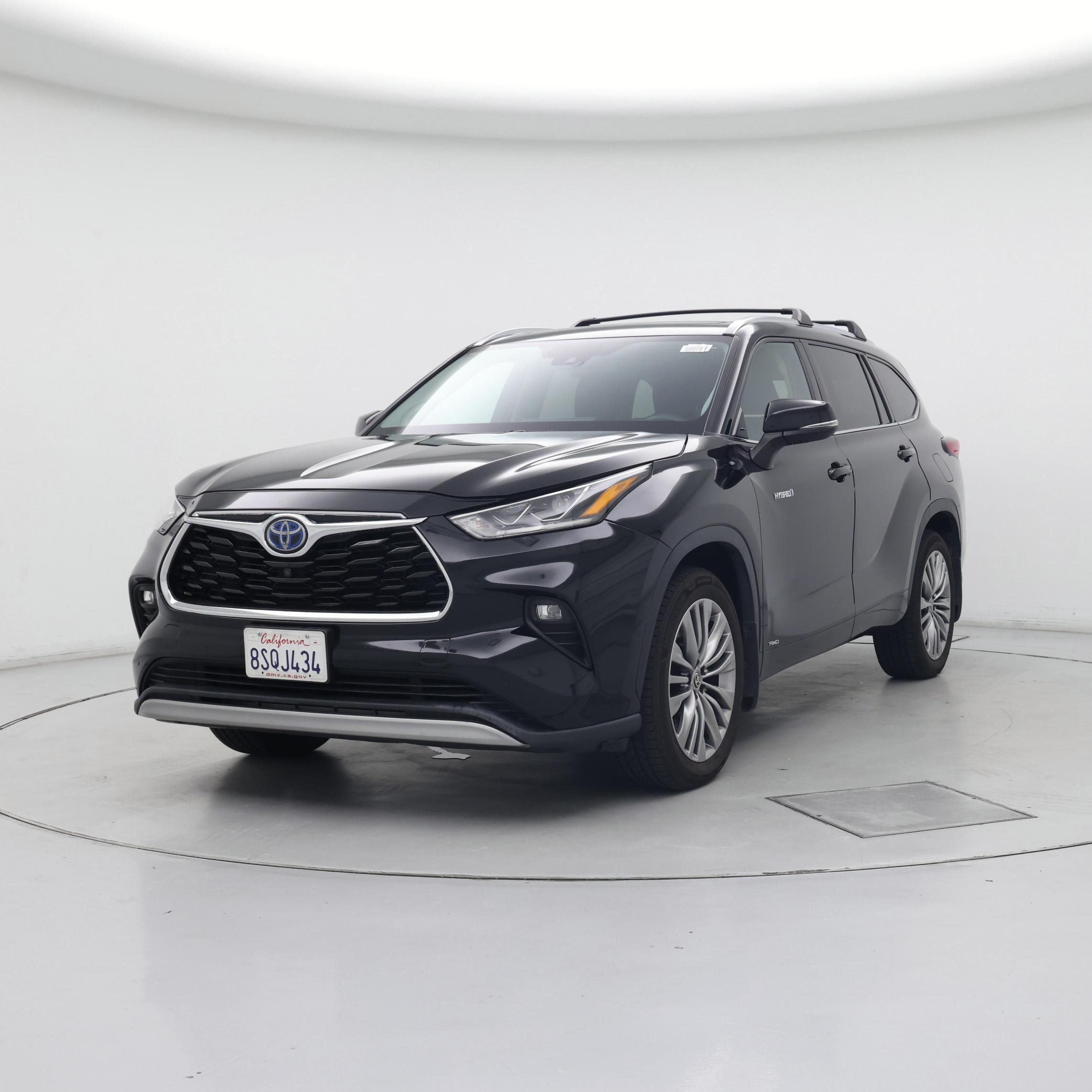 Thumbnail: 2020 Toyota Highlander - 4