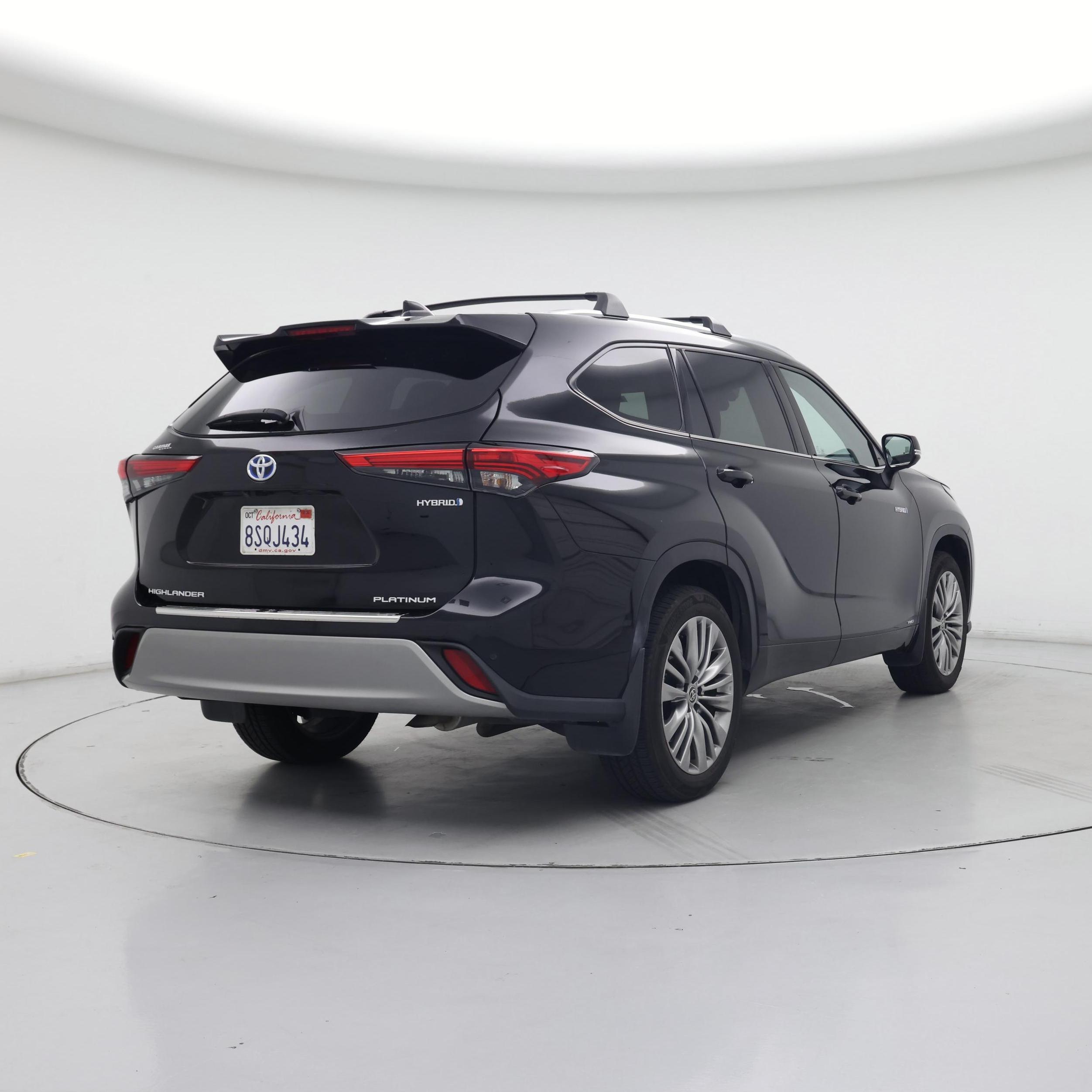 Thumbnail: 2020 Toyota Highlander - 8