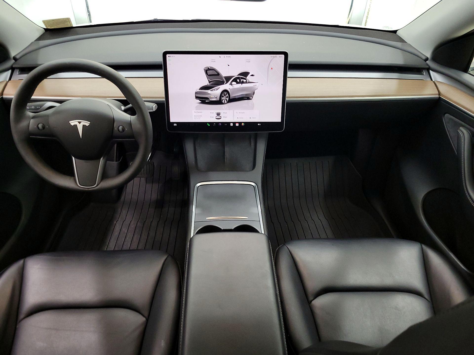 Thumbnail: 2024 Tesla Model Y - 9