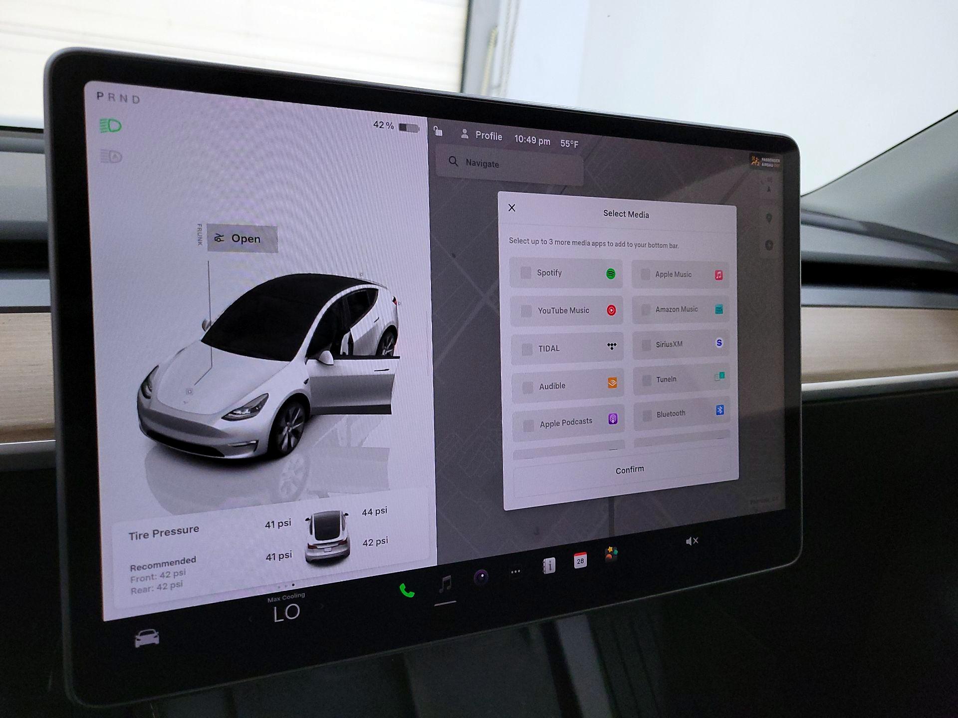 Thumbnail: 2024 Tesla Model Y - 15