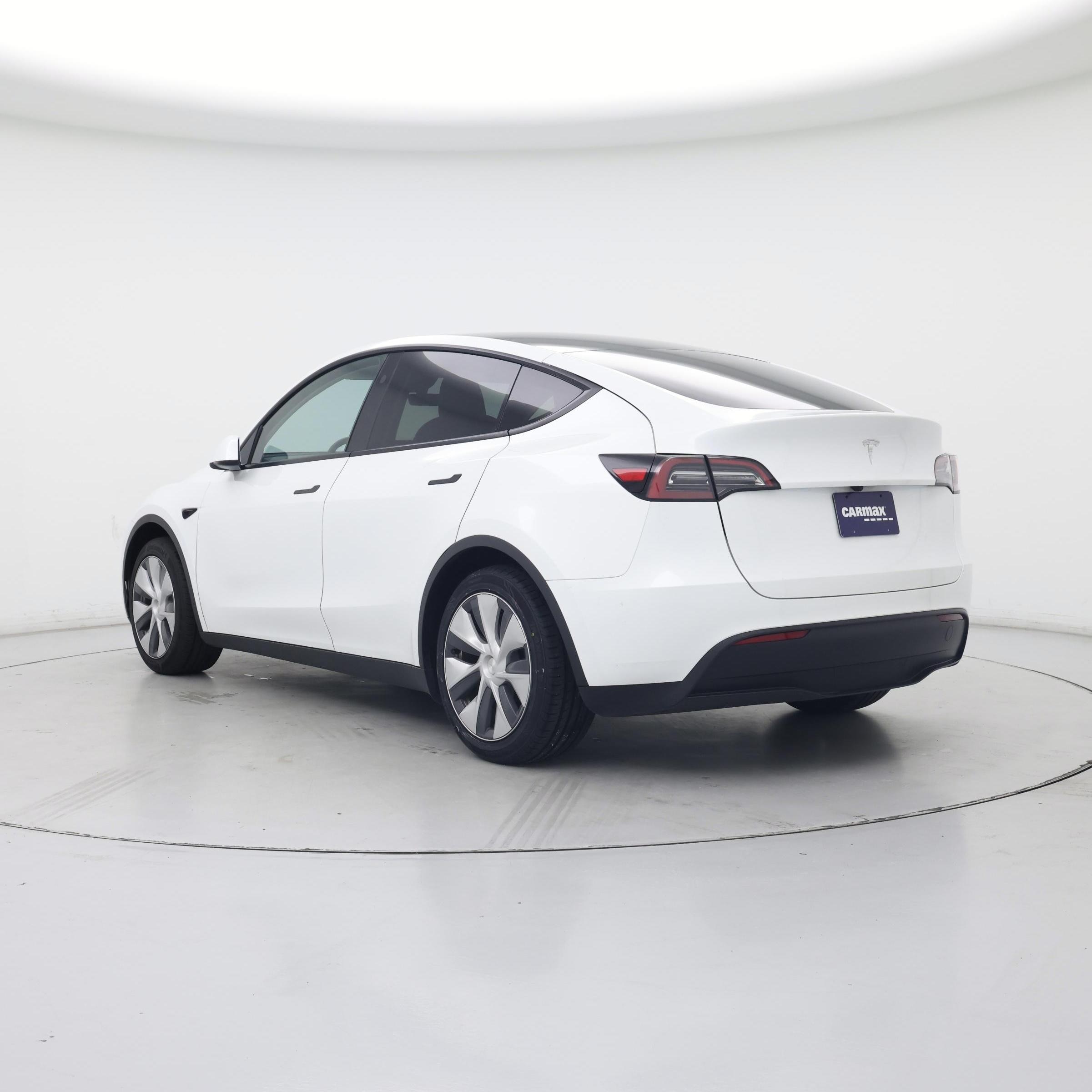 Thumbnail: 2024 Tesla Model Y - 2