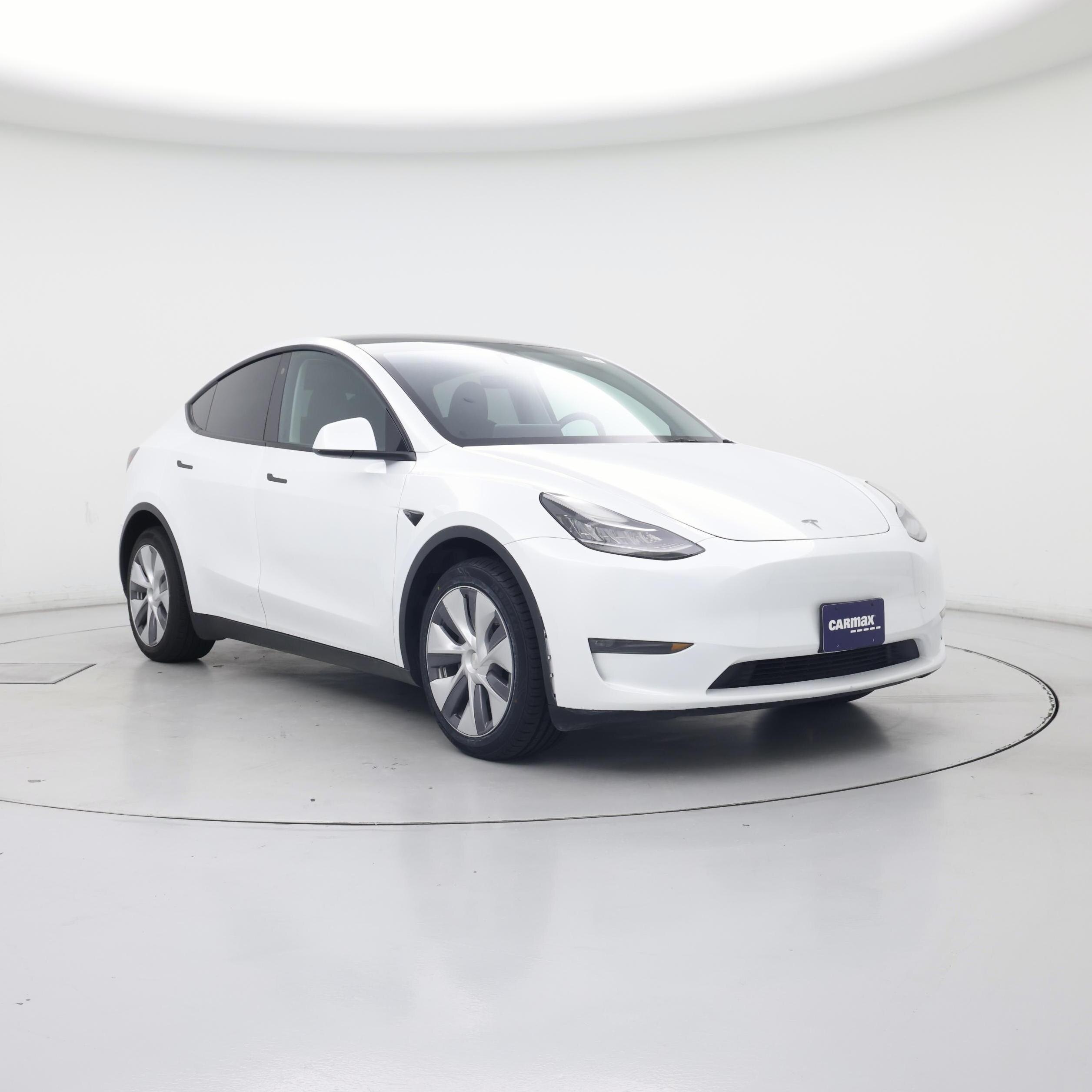 White 2023 Tesla Model Y SUV / Crossover All-Wheel Drive Automatic