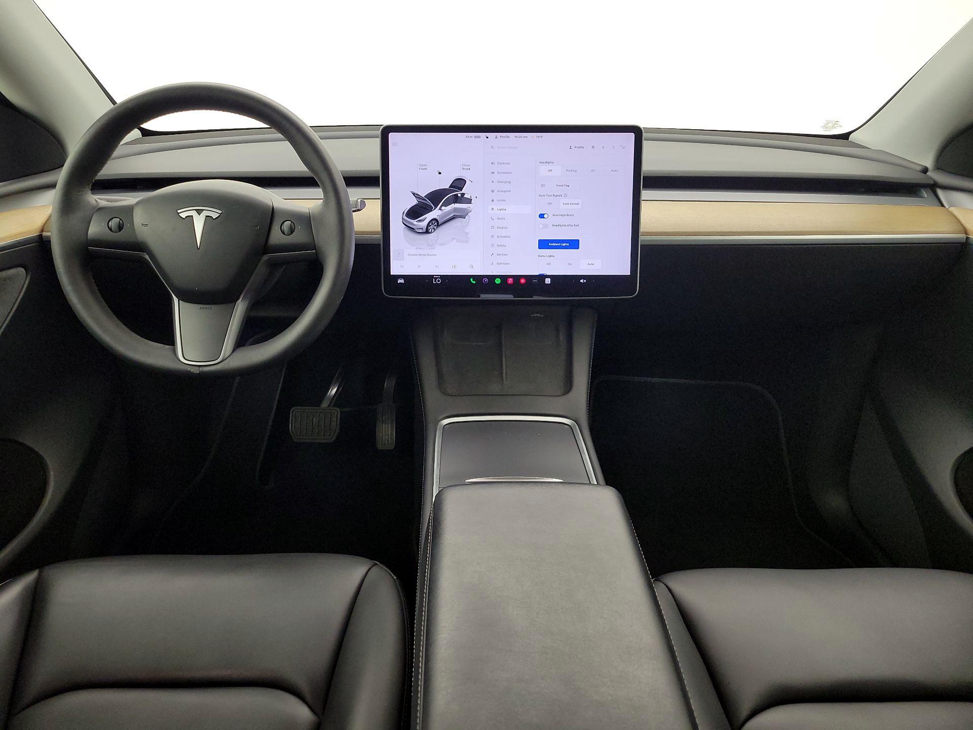 Thumbnail: 2023 Tesla Model Y - 9