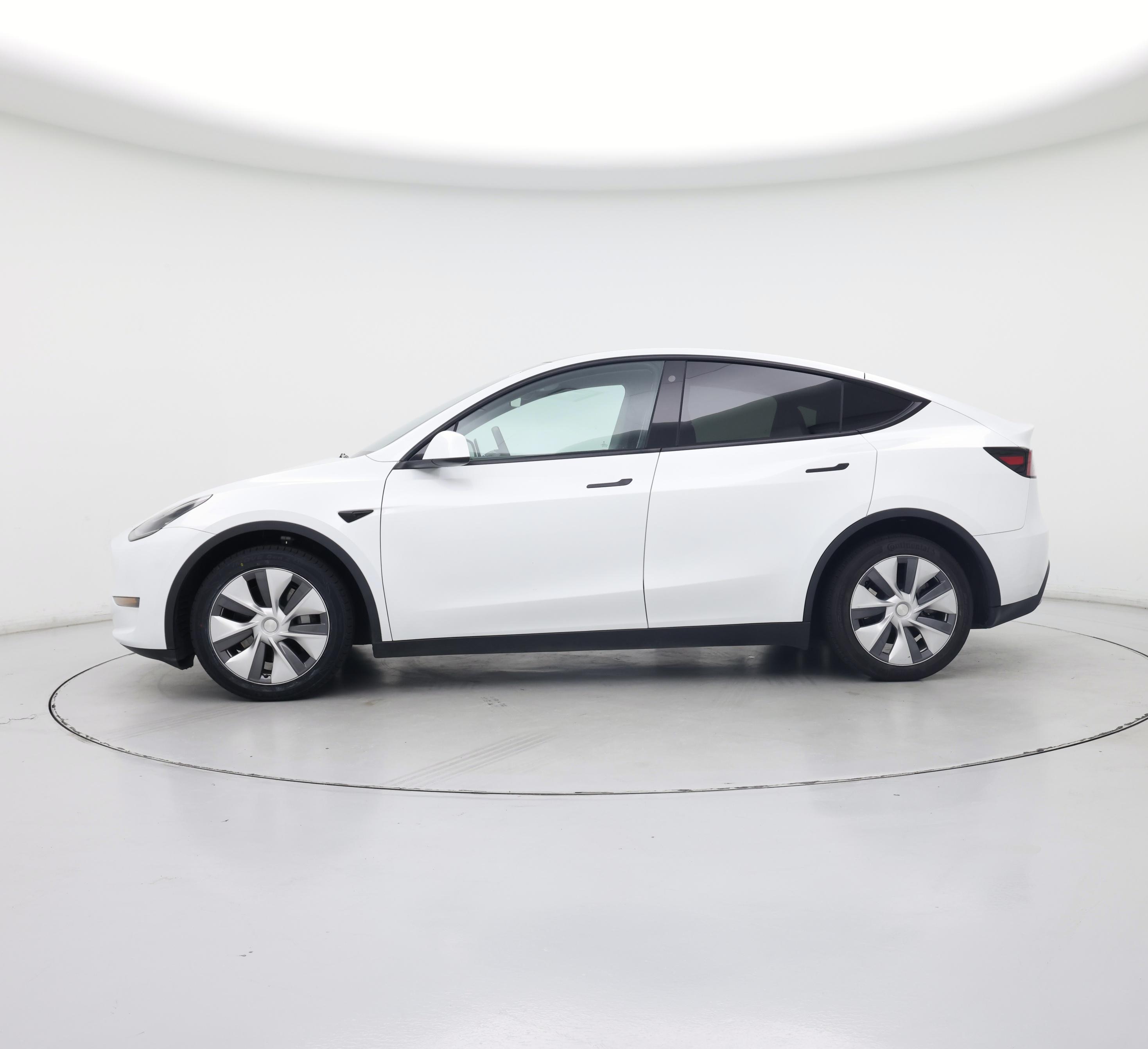 Thumbnail: 2023 Tesla Model Y - 3