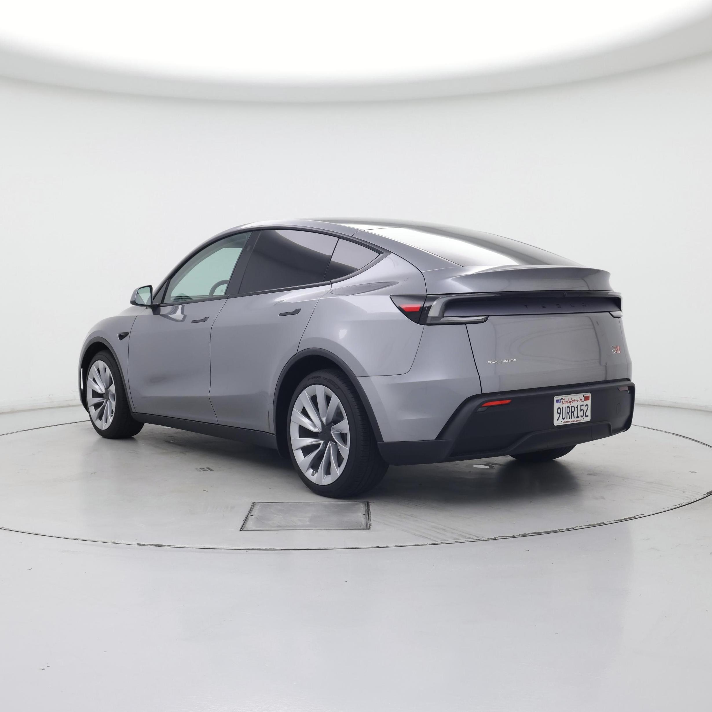 Thumbnail: 2026 Tesla Model Y - 2