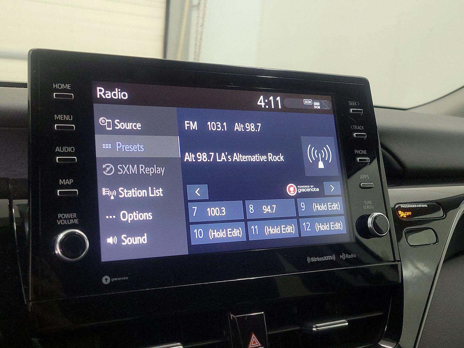 2024 Toyota Camry SE - Photo 16