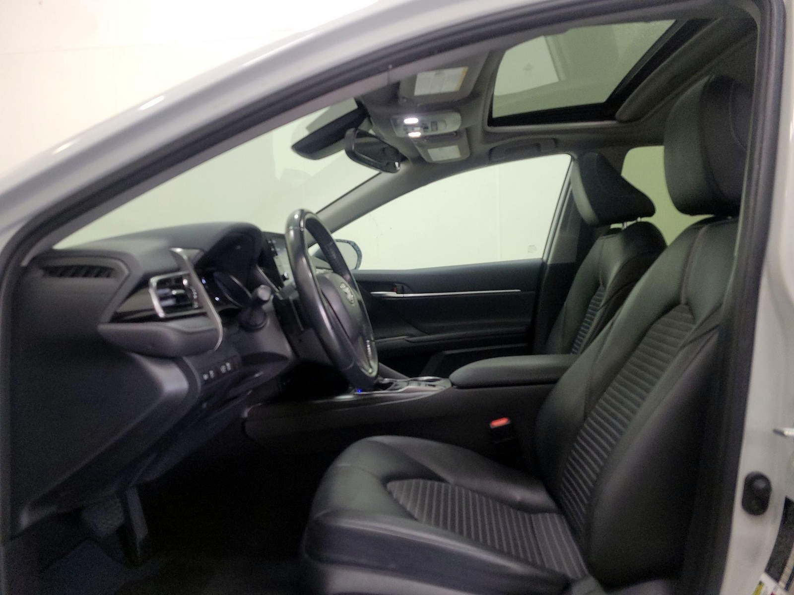 2024 Toyota Camry SE - Photo 20