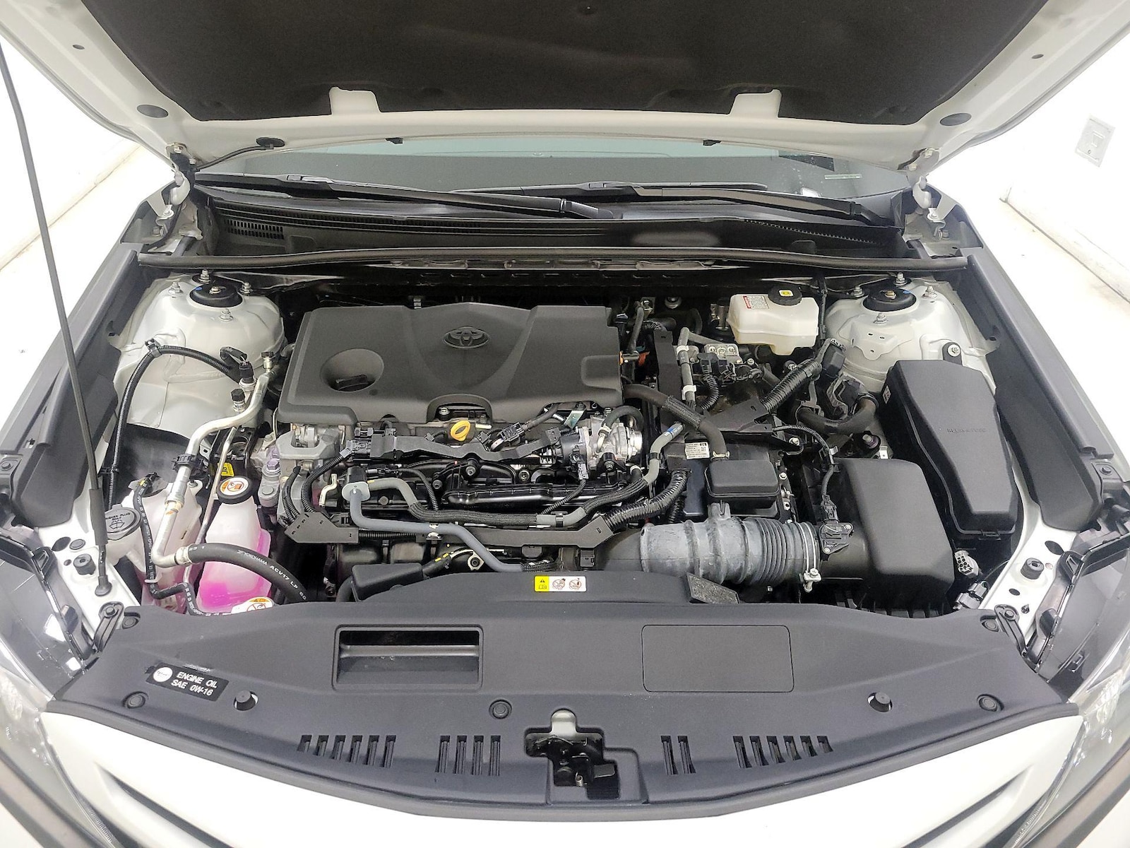 2024 Toyota Camry SE - Photo 23