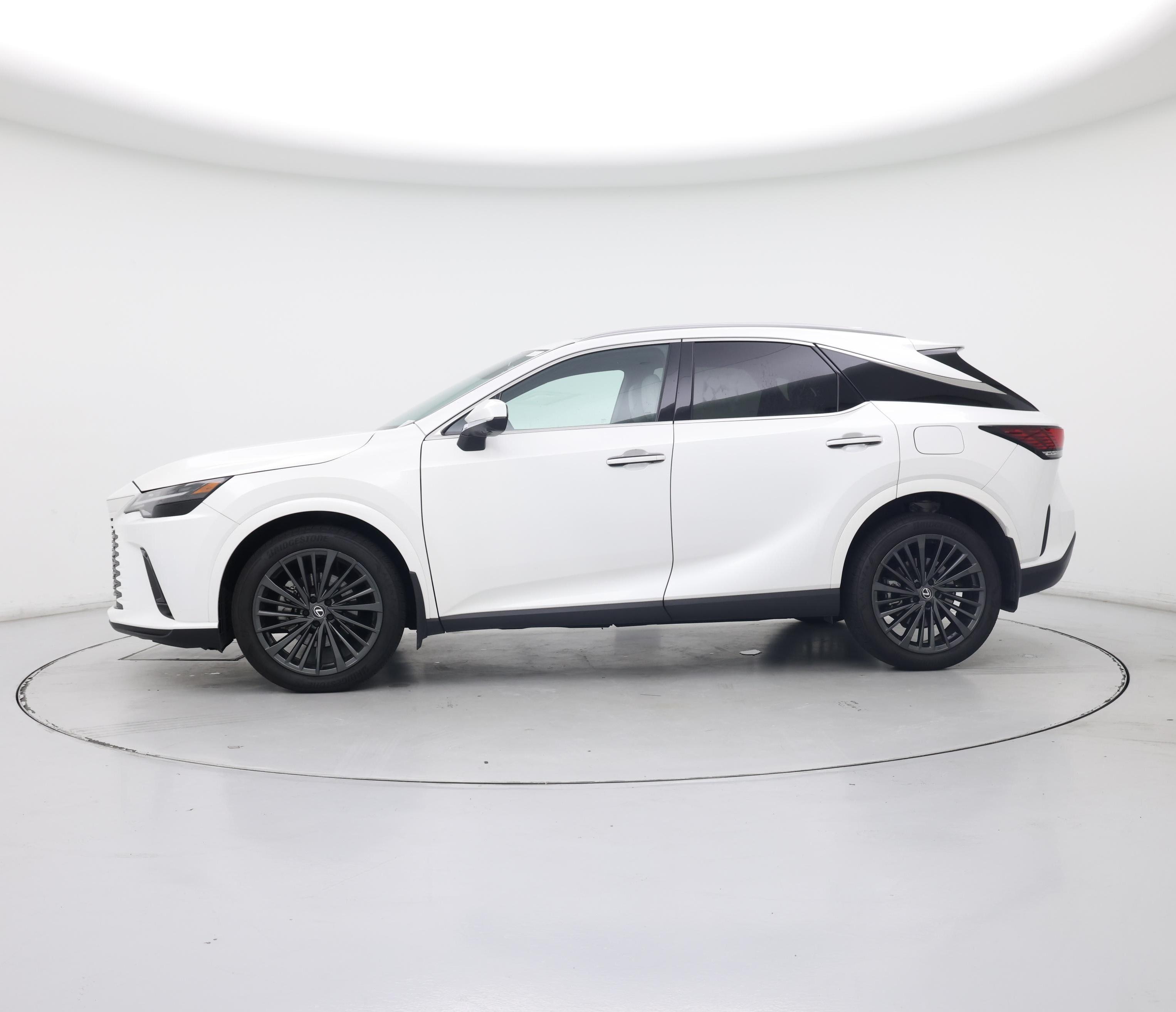Thumbnail: 2024 Lexus RX - 3