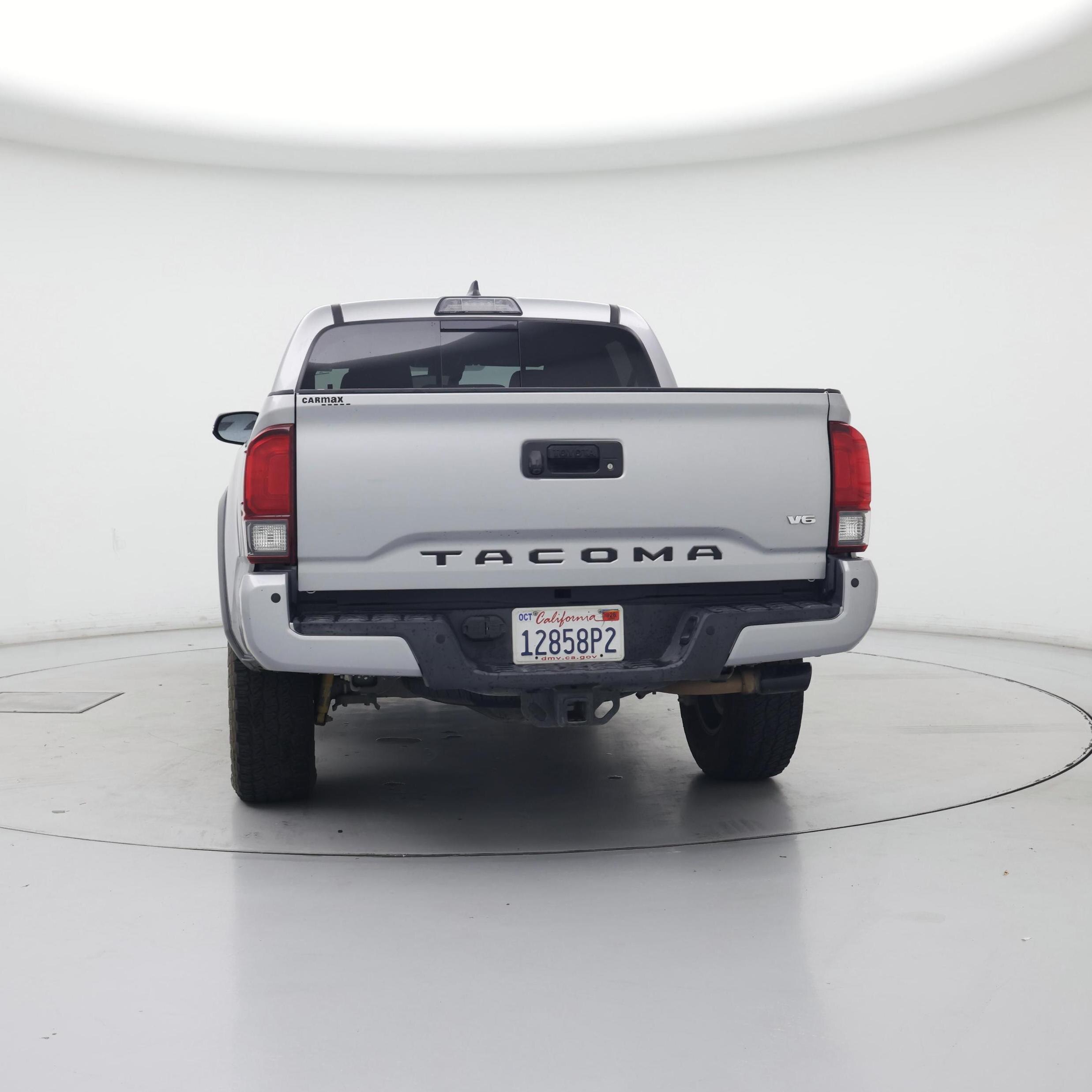 Thumbnail: 2019 Toyota Tacoma - 6