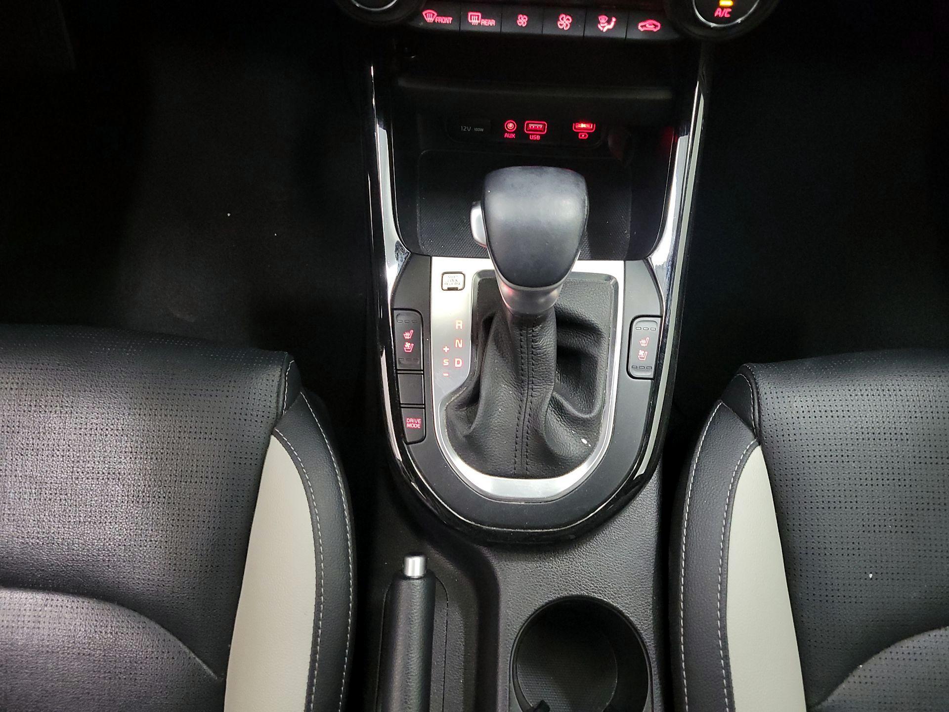 Thumbnail: 2020 Kia Forte - 17