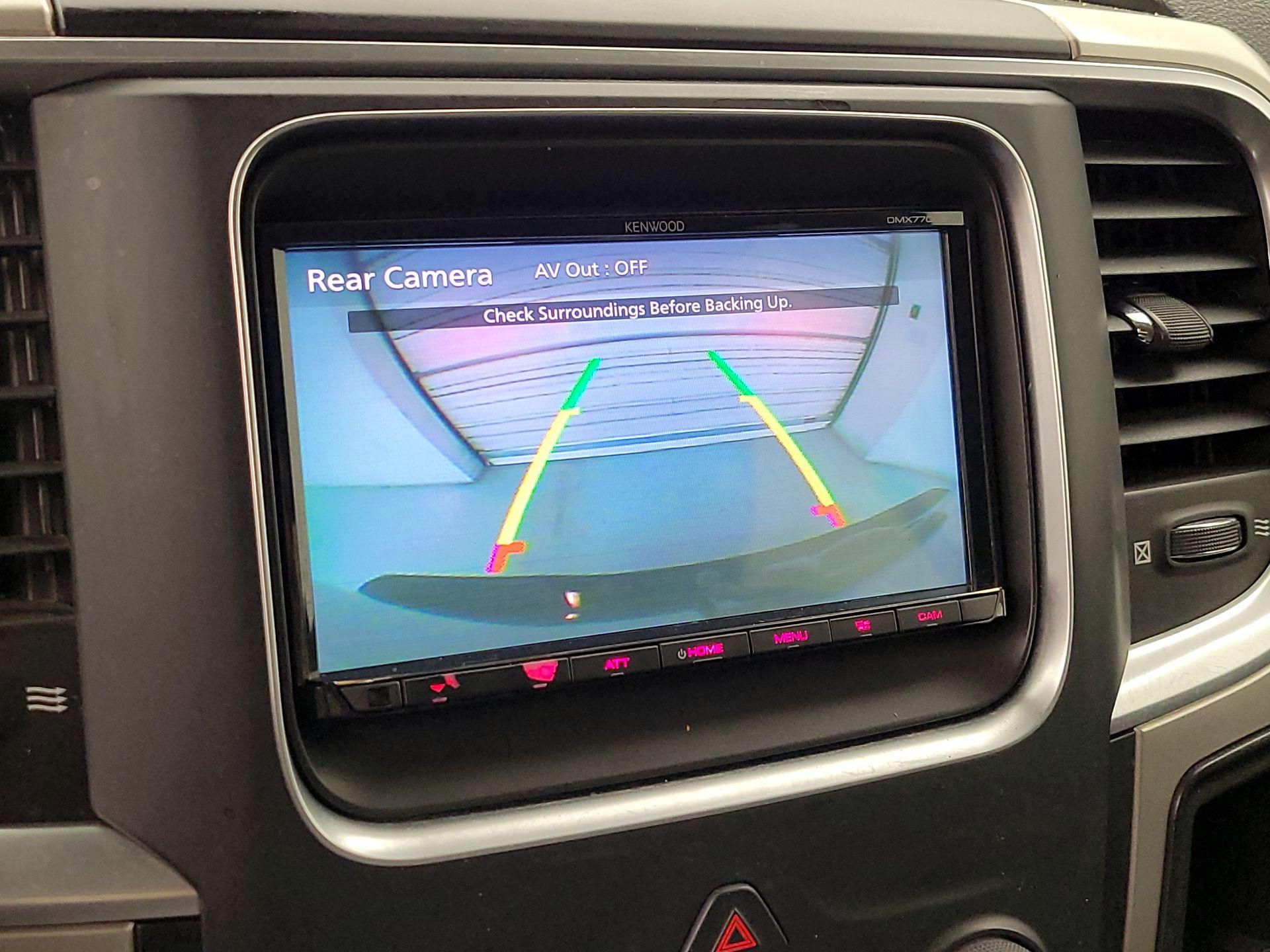 Thumbnail: 2020 RAM 1500 Classic - 14