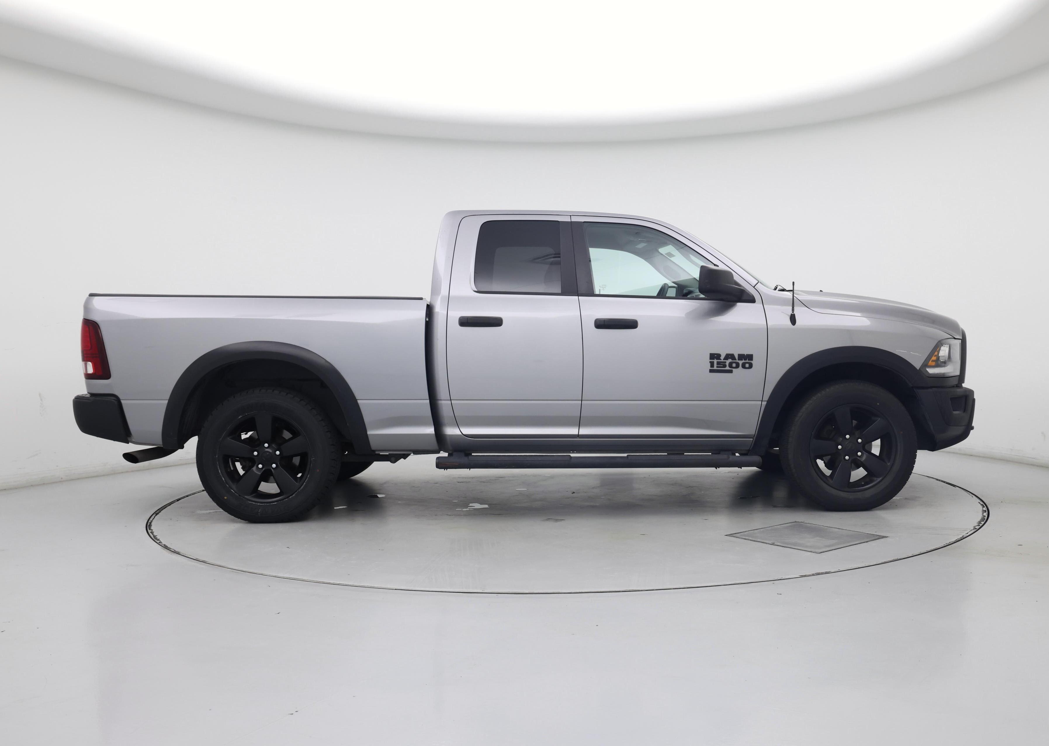 Thumbnail: 2020 RAM 1500 Classic - 7
