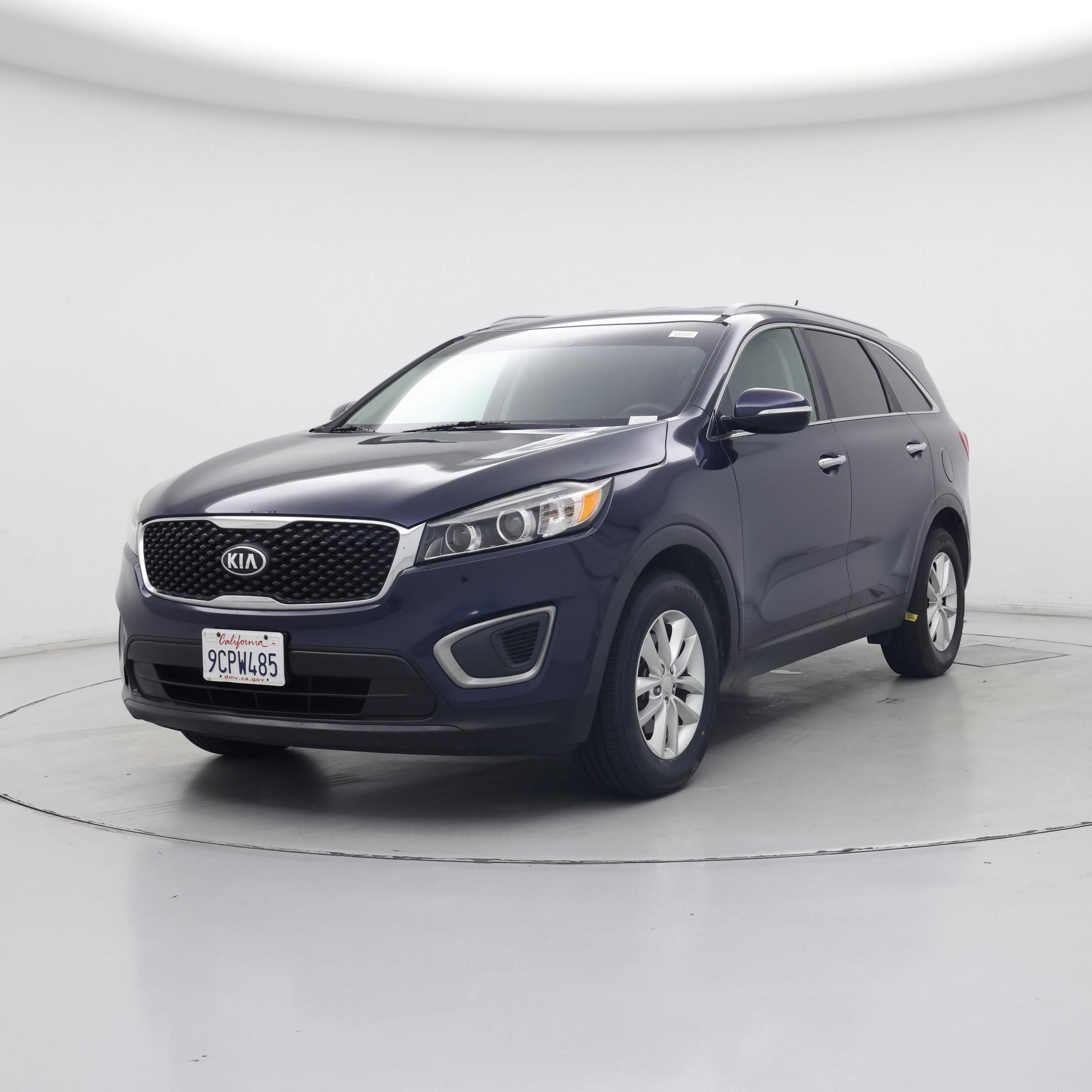 Thumbnail: 2016 Kia Sorento - 4
