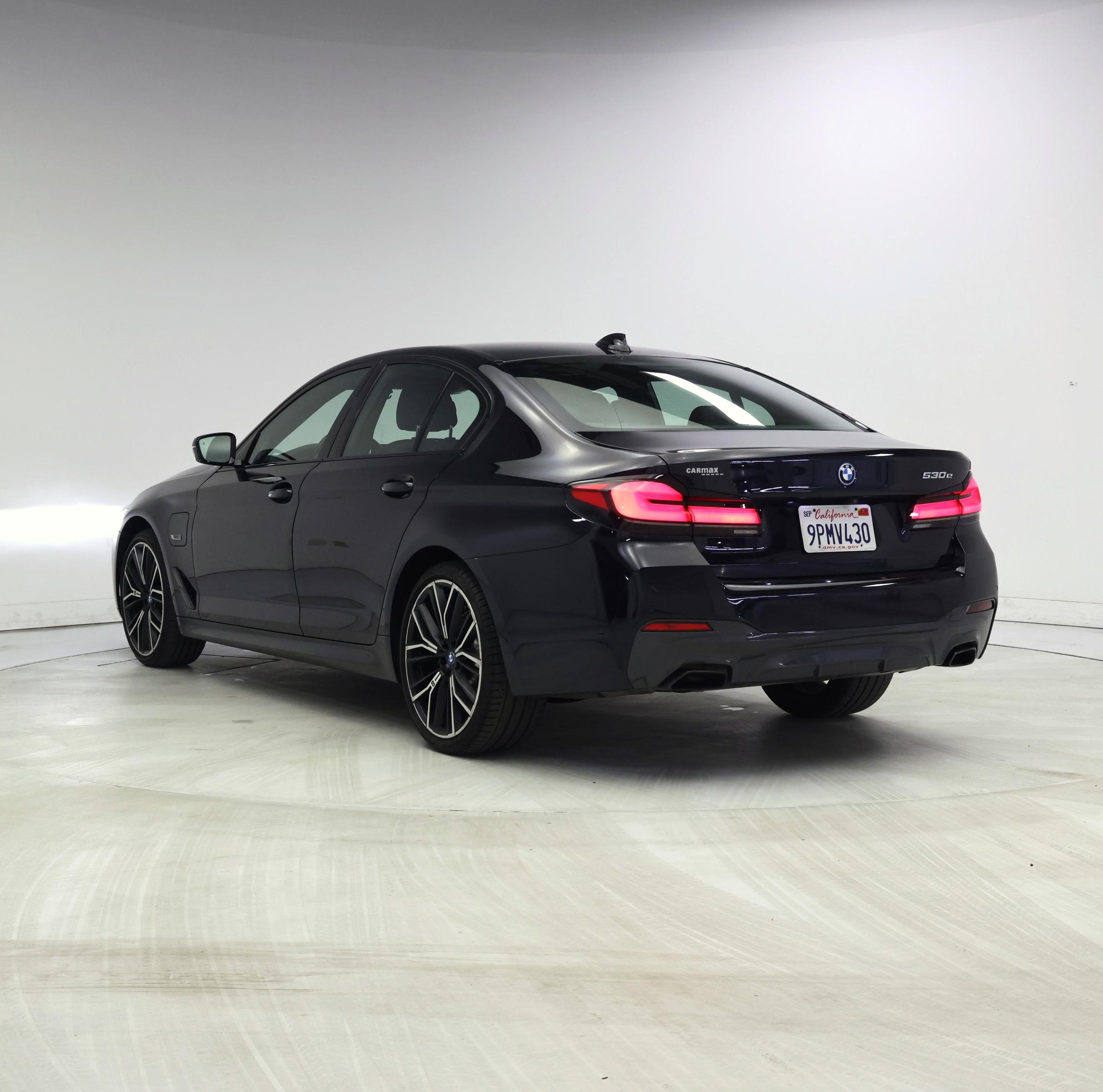 Thumbnail: 2022 BMW 5 Series - 2