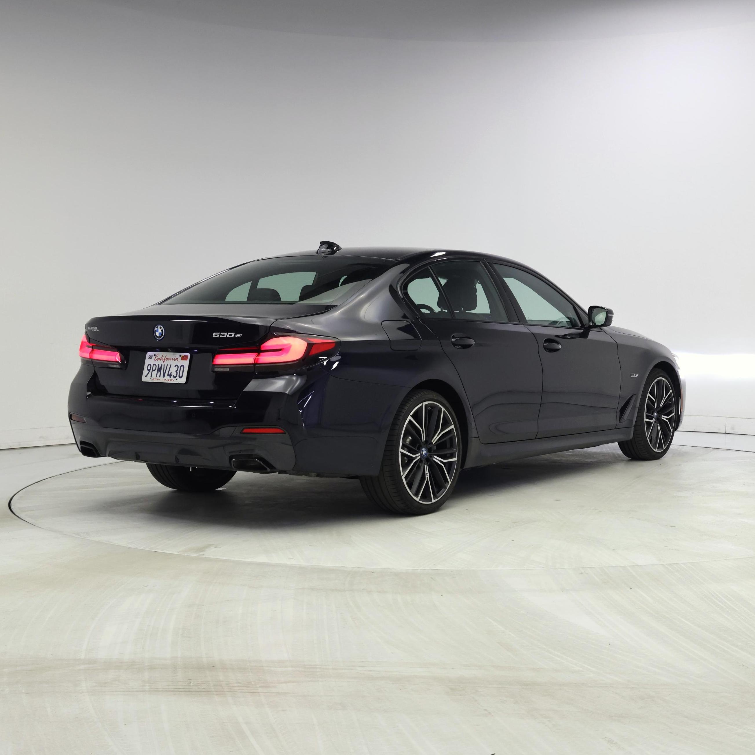 Thumbnail: 2022 BMW 5 Series - 8