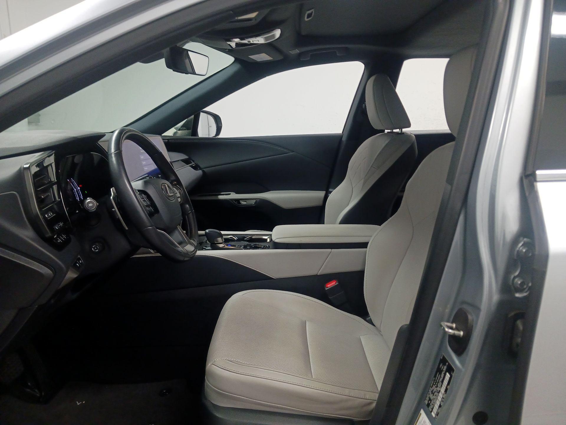 Thumbnail: 2023 Lexus RX - 11