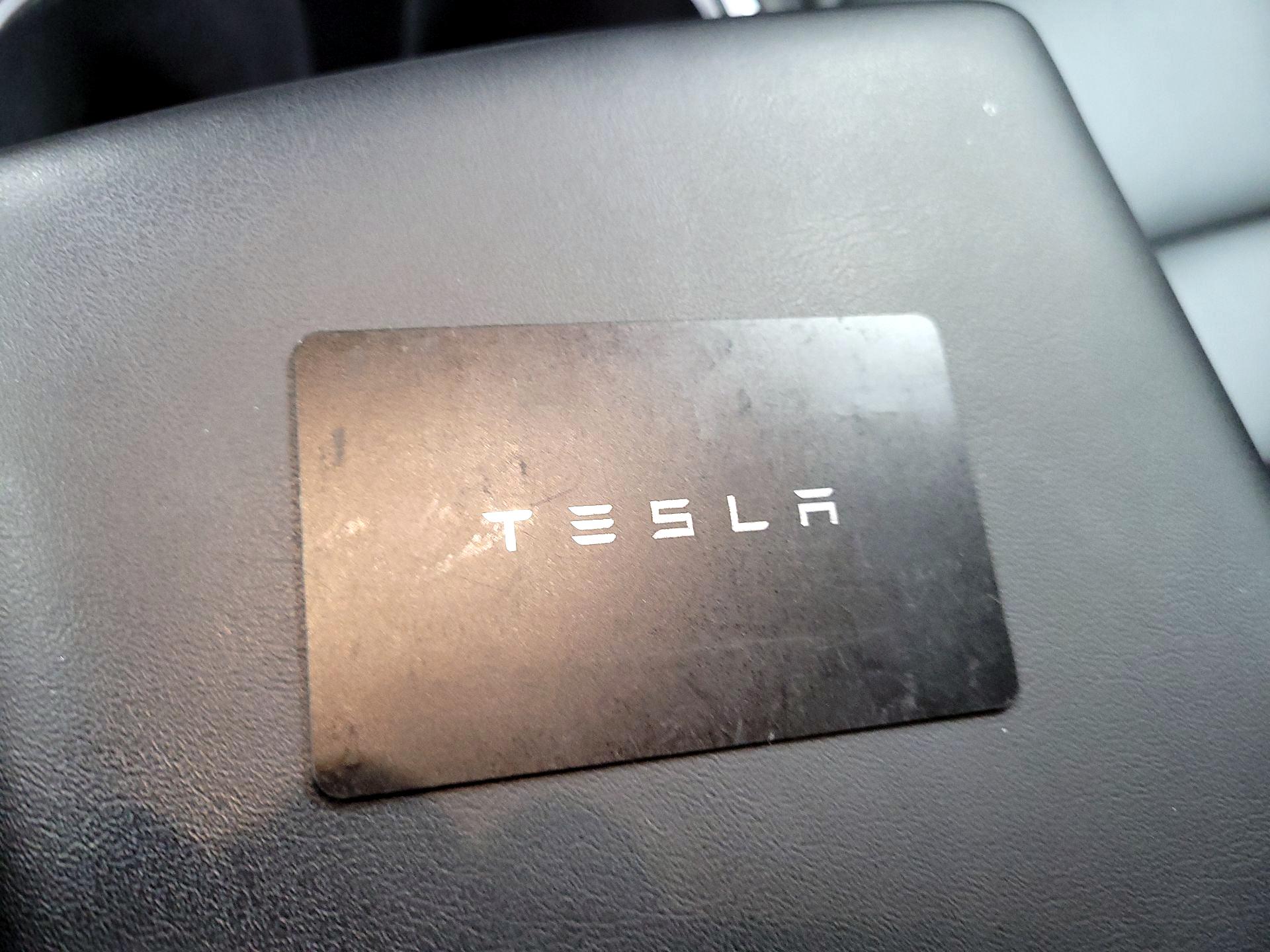 Thumbnail: 2023 Tesla Model Y - 17